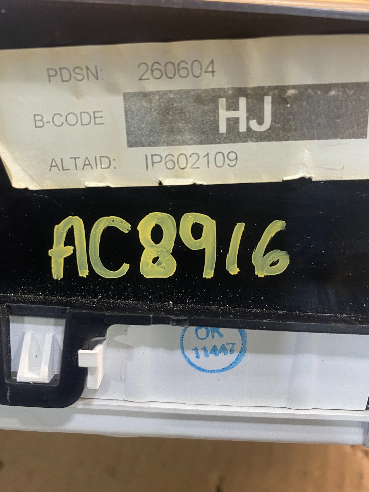 2005 Nissan Pathfinder Speedometer Cluster Gauge AC8916 DG7