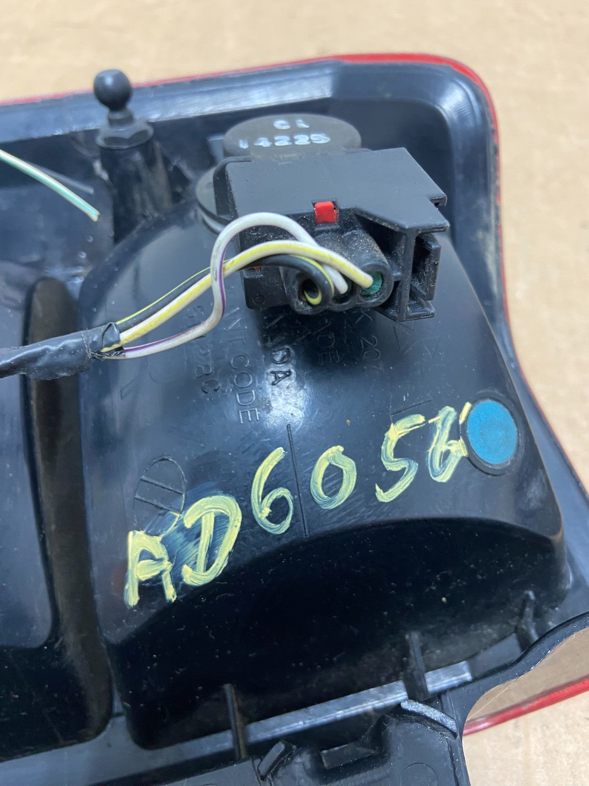 2008-2016 Jeep Patriot Right Passenger Rh Side Tail Light AD6056 DW5