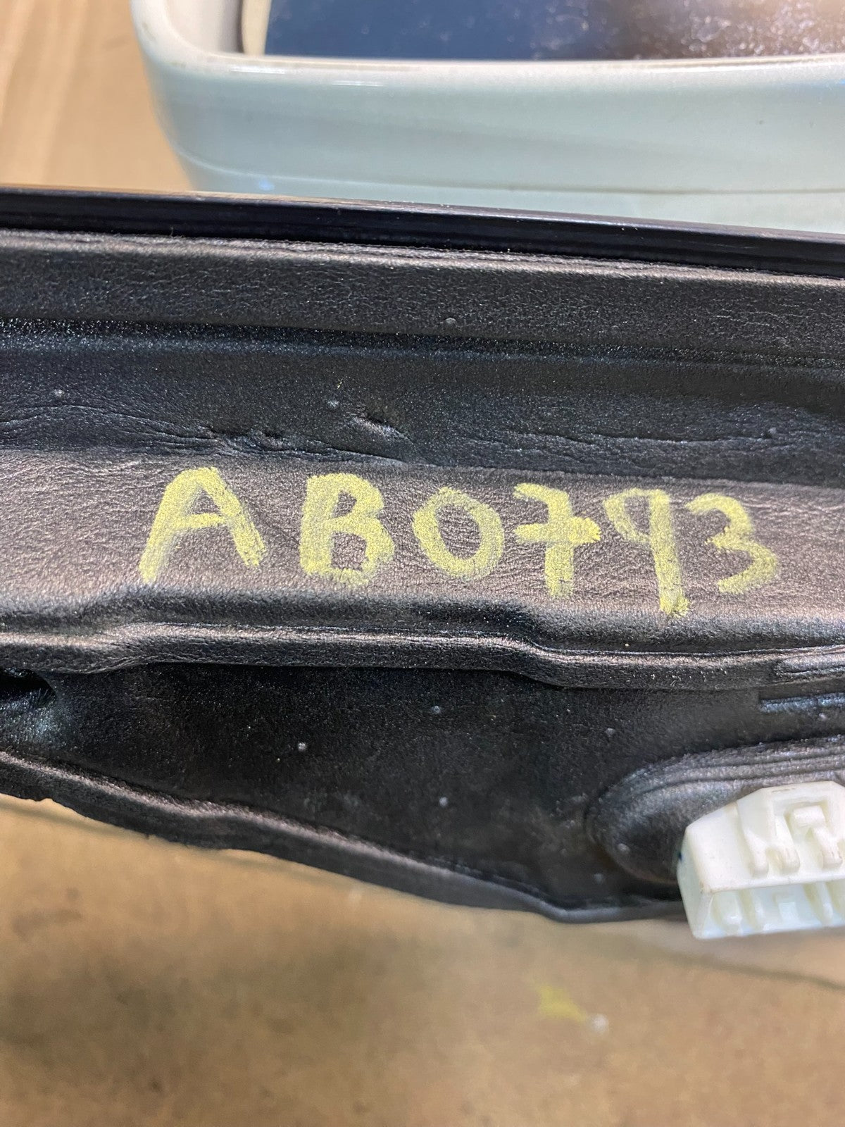 2009-2015 Honda Pilot Right Passenger Side View Door Mirror Oem AB0793 MS11