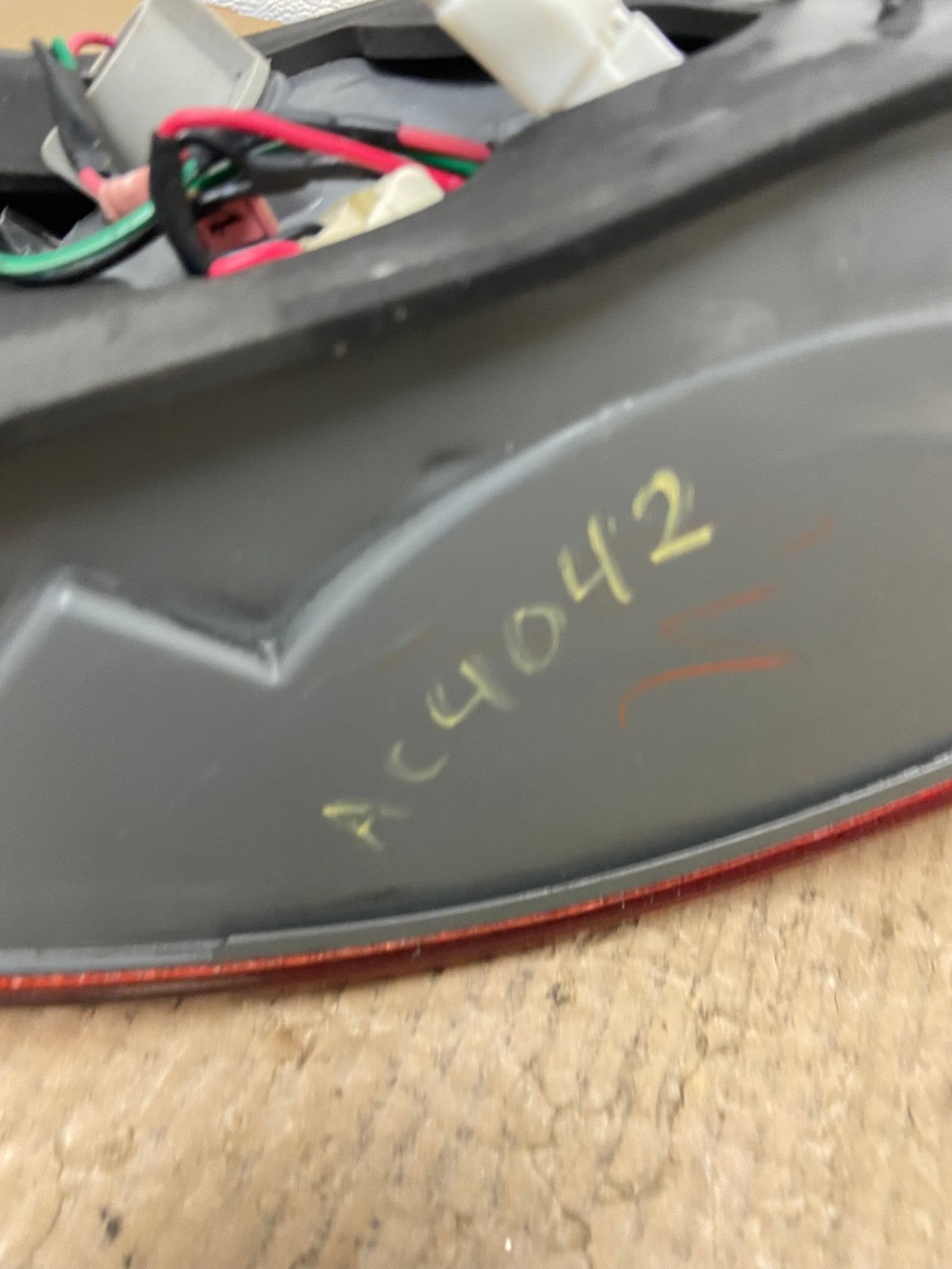 2006 2007 2008 Hyundai Sonata Right Passenger Rh Side Tail Light Oem AC4042 LK6
