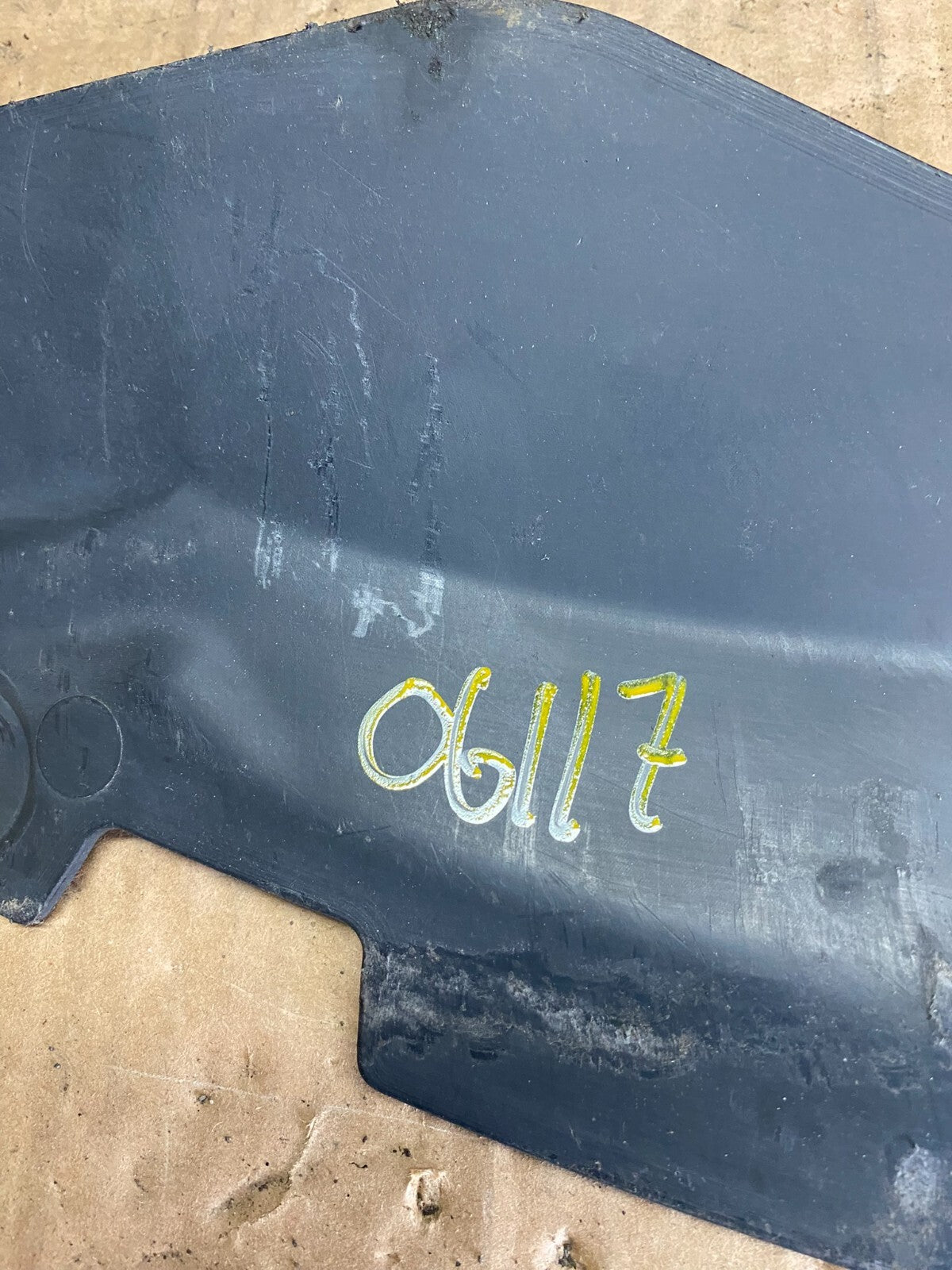 2011 to 2015 Lincoln Mkx Front Lower Wind Deflector OEM O6117 DG8