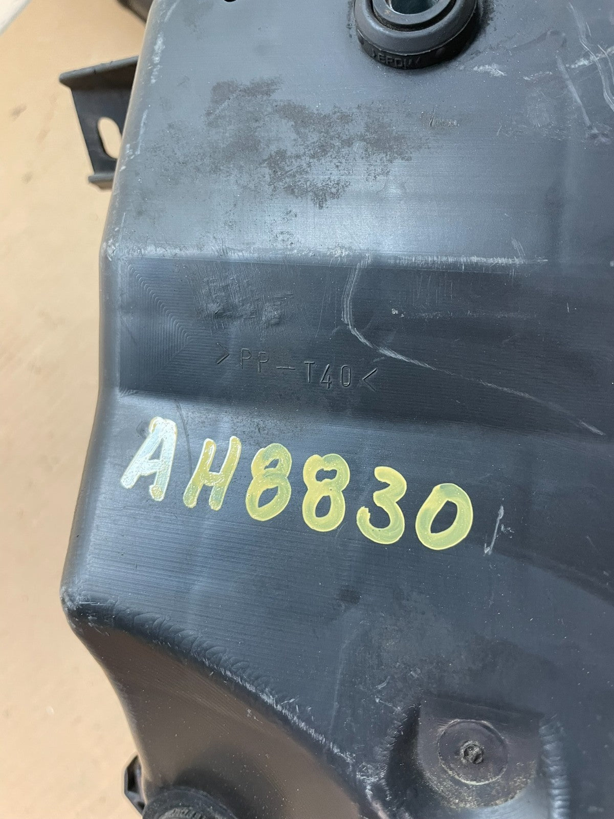 2005 to 2010 Scion tC Air Filter Housing Cleaner Box ah8830 DG8