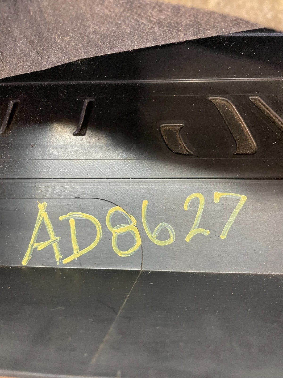 2010 to 2016 Buick Lacrosse 3.6L V6 VVT Engine Motor Shield Cover AD8627 DG5
