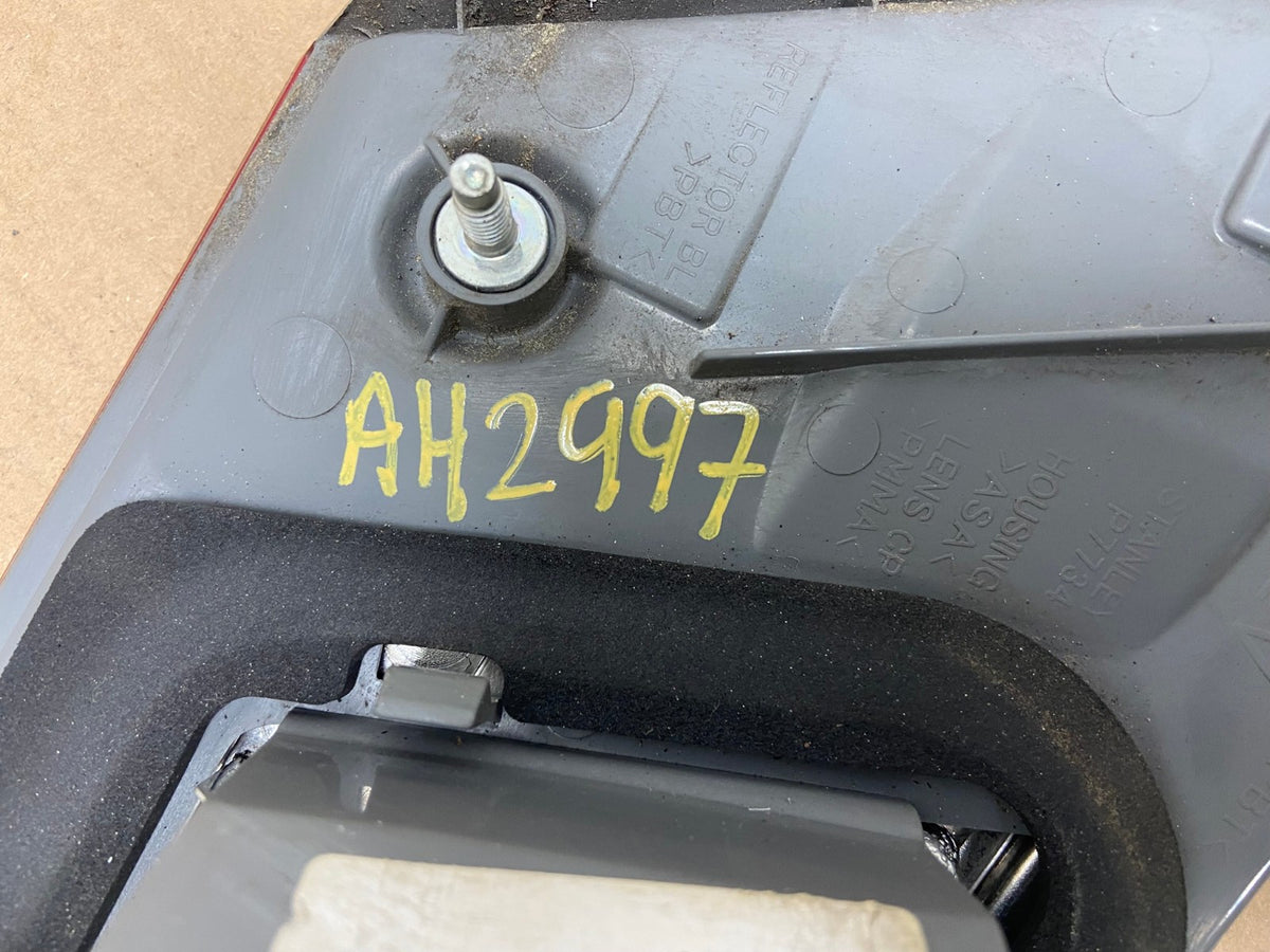 2009-2012 Mitsubishi Galant Right Passenger RH Inner Tail Light AH2997 LK5