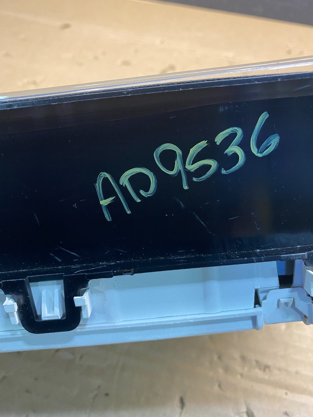2007 2008 2009 Nissan Pathfinder Speedometer Cluster Gauge AD9536 DG7