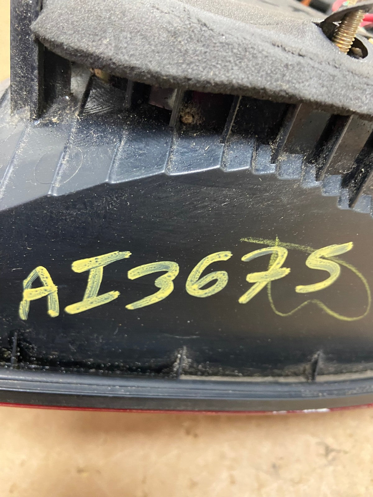 2002 2003 2004 Toyota Camry Left Driver LH Side Tail Light AI3675 LK6