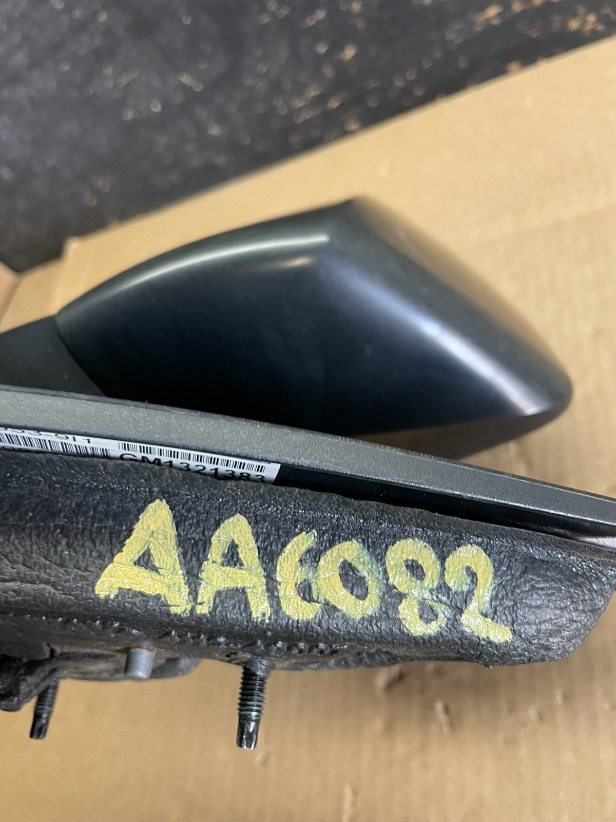 2009 to 2017 GMC Acadia Right Passenger Mirror AA6082 MS9