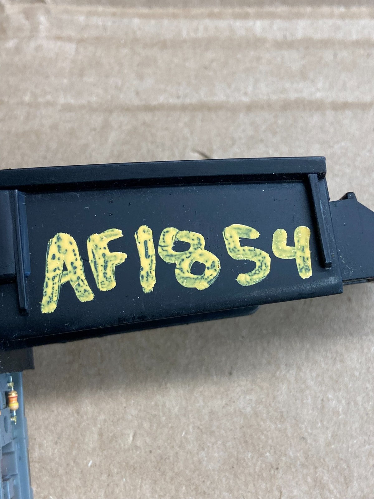 2006 - 2012 Kia Sedona Entourage Front Wiper Switch ESC OFF AF1854 DG5