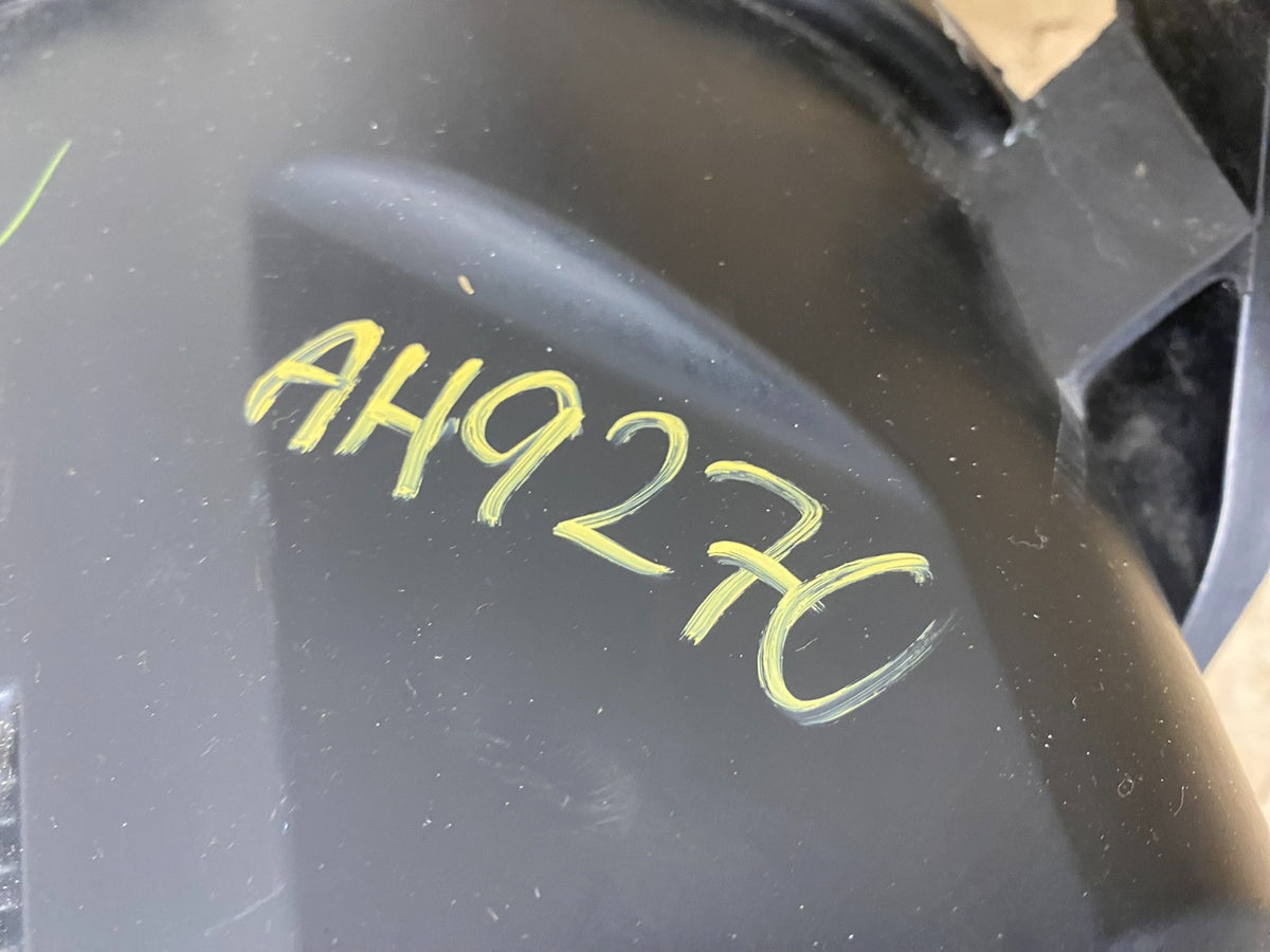2015-2019 Ford Transit VAN Right Passenger Halogen Black Headlight AH9270 DW9