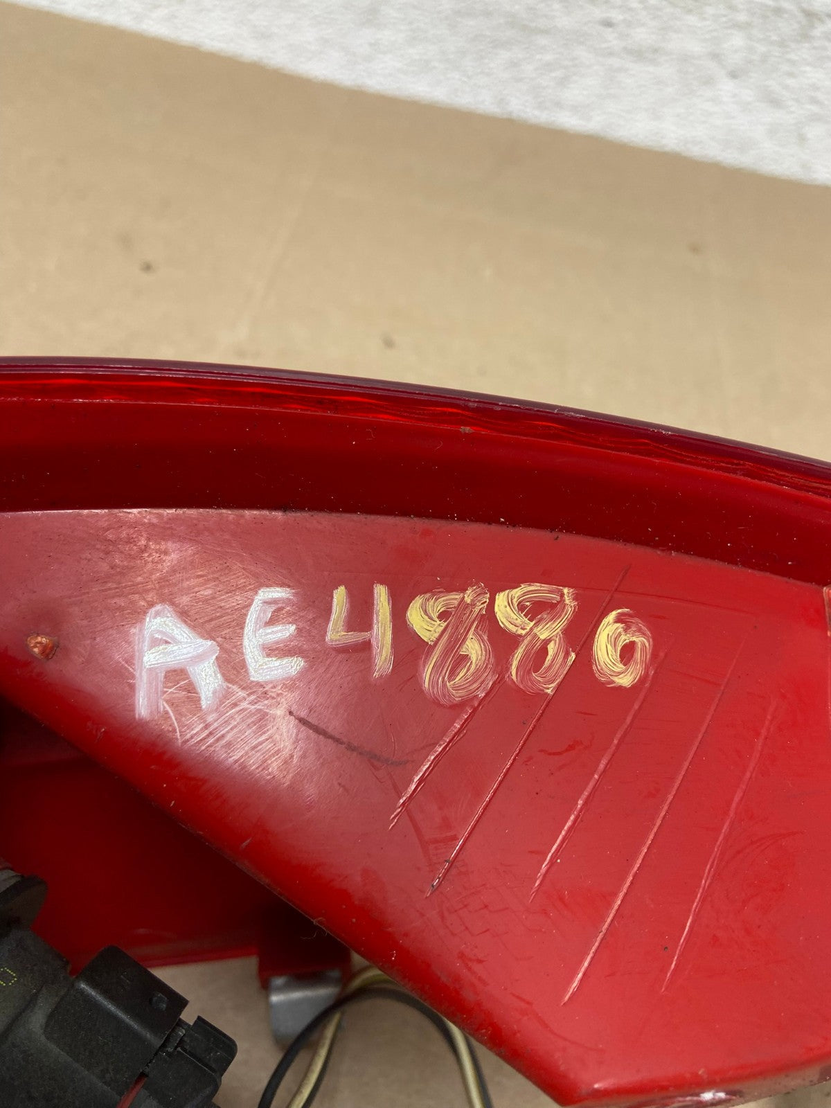 2001-2005 Chrysler PT Cruiser Left Driver LH Side Tail Light AC3154 DW8