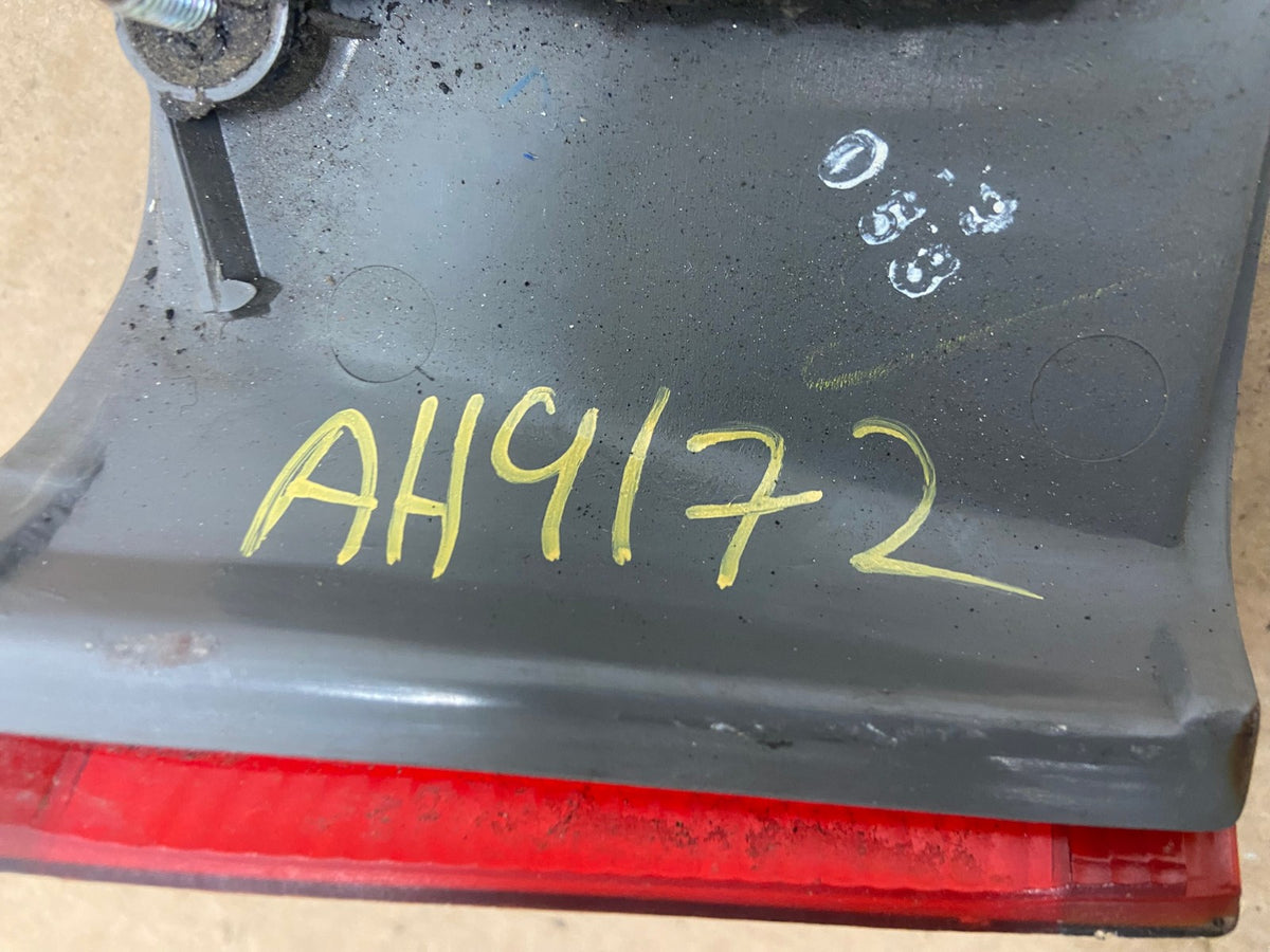 1997 to 1999 Toyota Camry Tail Light Inner Left Driver LH Inner AH9172 LK7