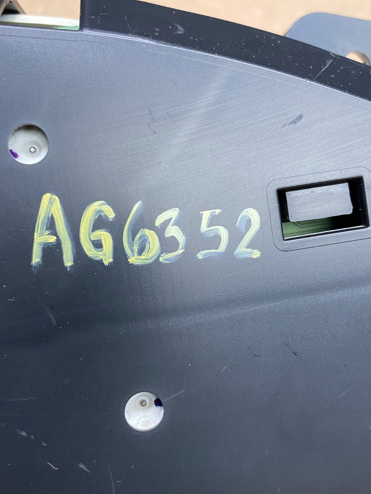2008 to 2010 Chevrolet Express 1500 Speedometer Cluster Gauge ag6352 DG8