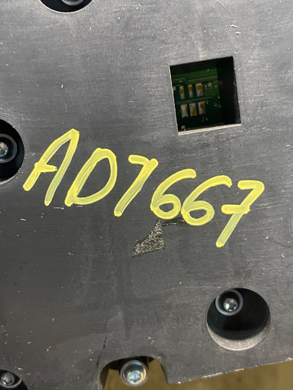 2006 Dodge Durango Speedometer Instrument Cluster Gauge AD1667 DG6