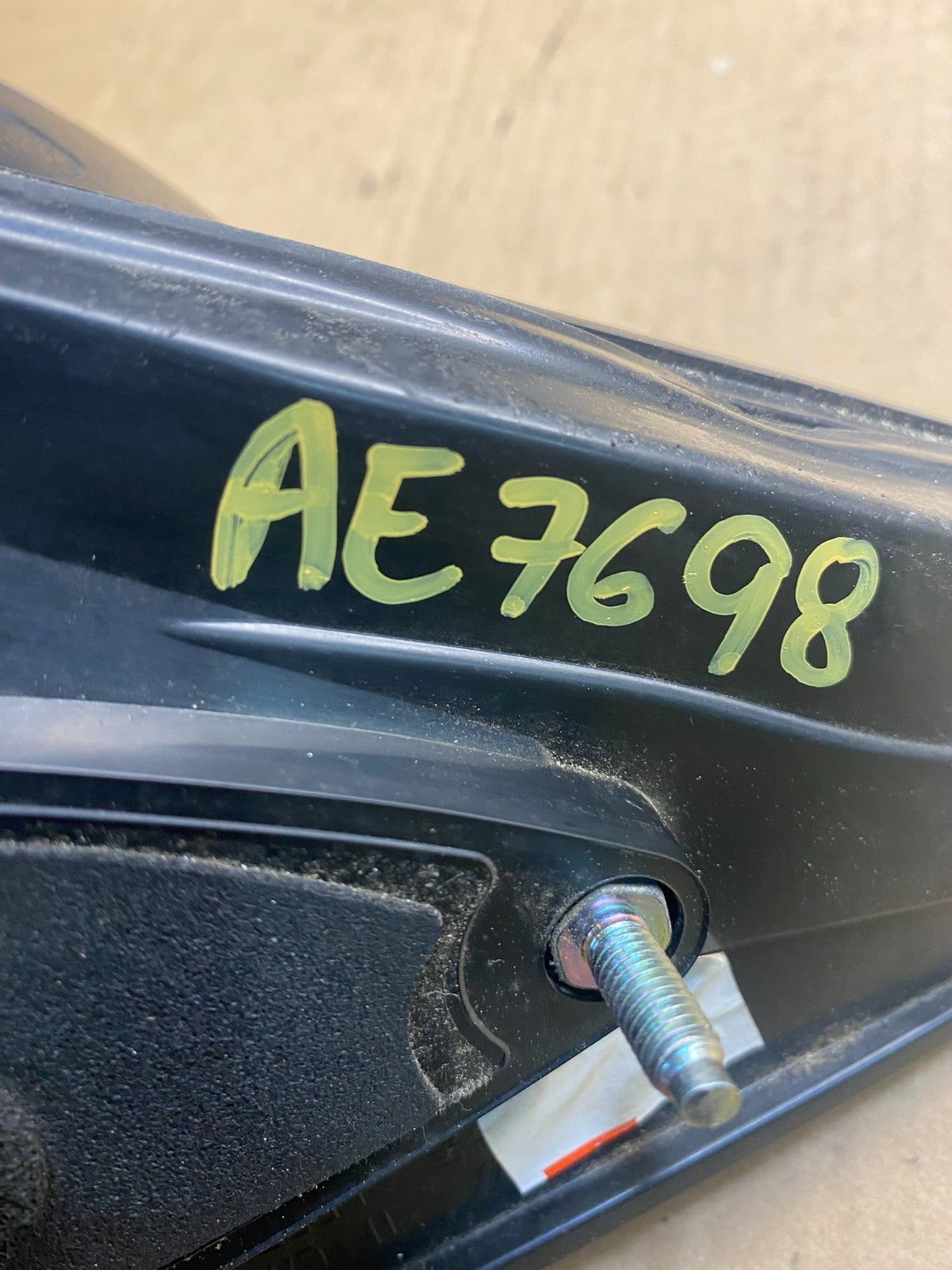 2011 - 2013 Kia Optima Right Passenger View Door Mirror Turn Signal AE7698 DW10