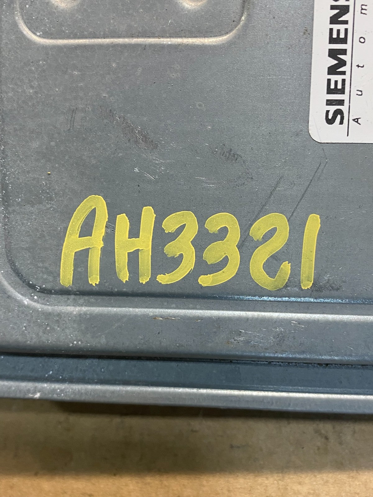 2007 - 2011 BMW 328i 528i E90 ECM ECU Engine Computer 7576297 AH3321 DW3