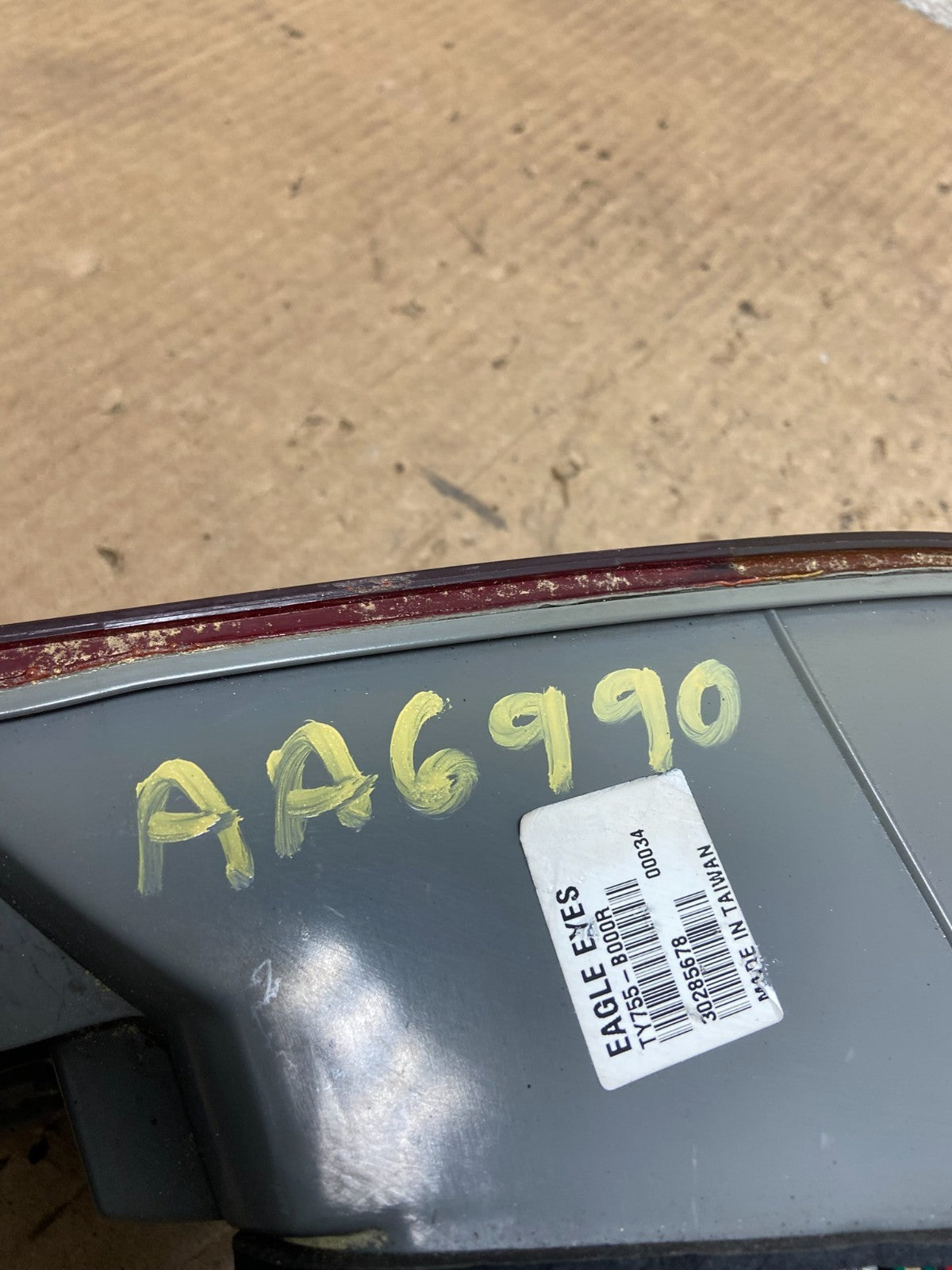 1997 1998 1999 Toyota Camry Tail Light Right Passenger Rh Side Oem AA6990 LK6