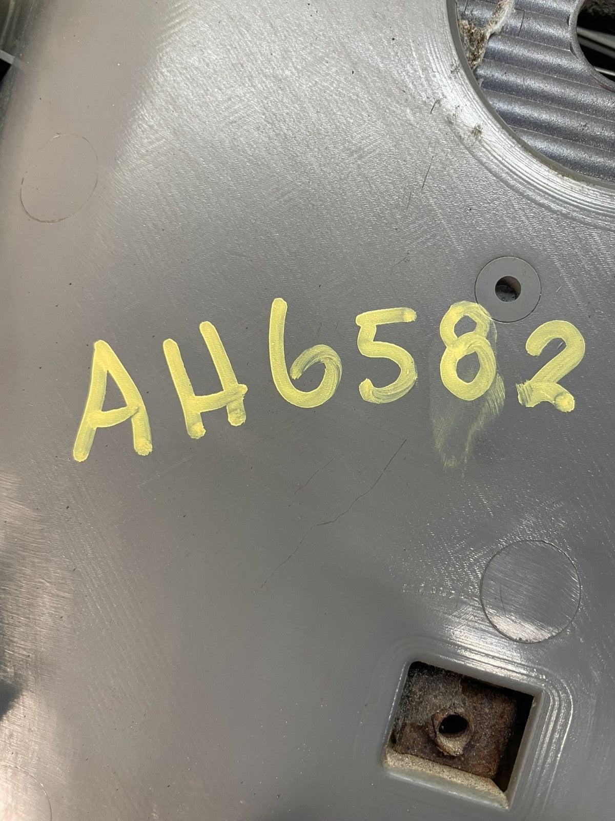 2004 to 2008 Acura TL Rear Trunk License Plate Molding Panel AH6582 DG5