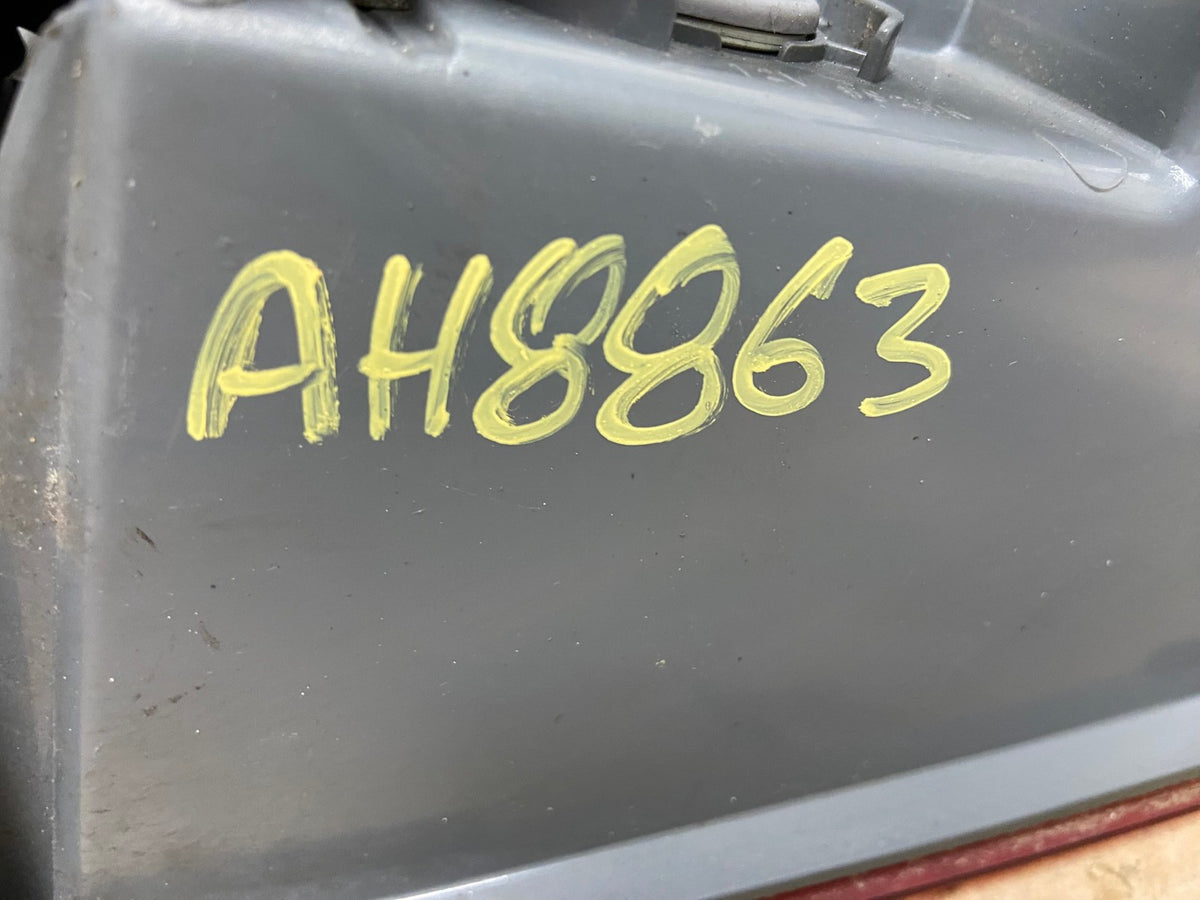 2011 2012 2013 2014 Chevrolet Cruze Left Driver LH Side Tail Light AH8863 LK6