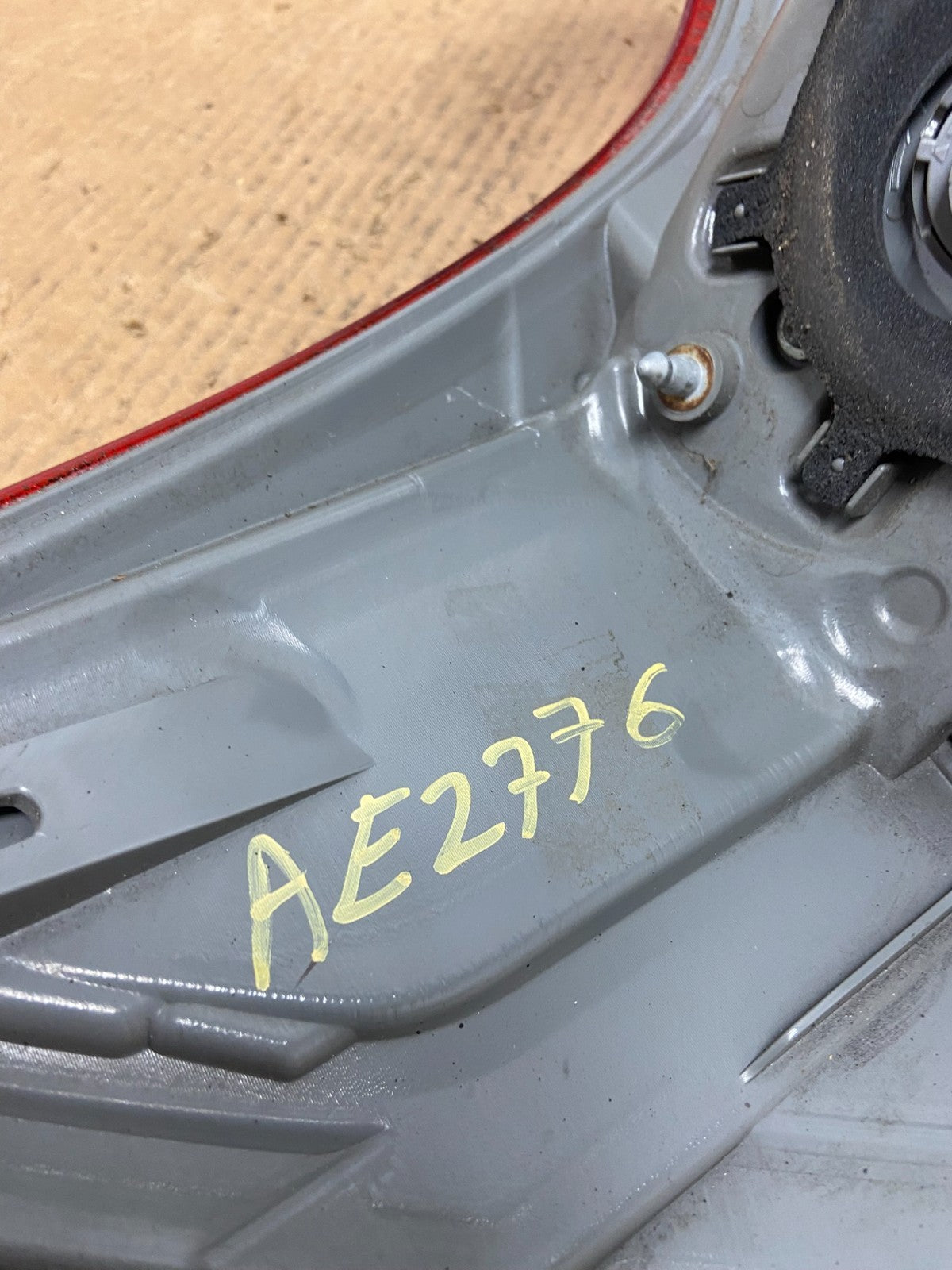2009 to 2012 Toyota Venza Right Passenger RH Side Tail Light AE2776 DG8