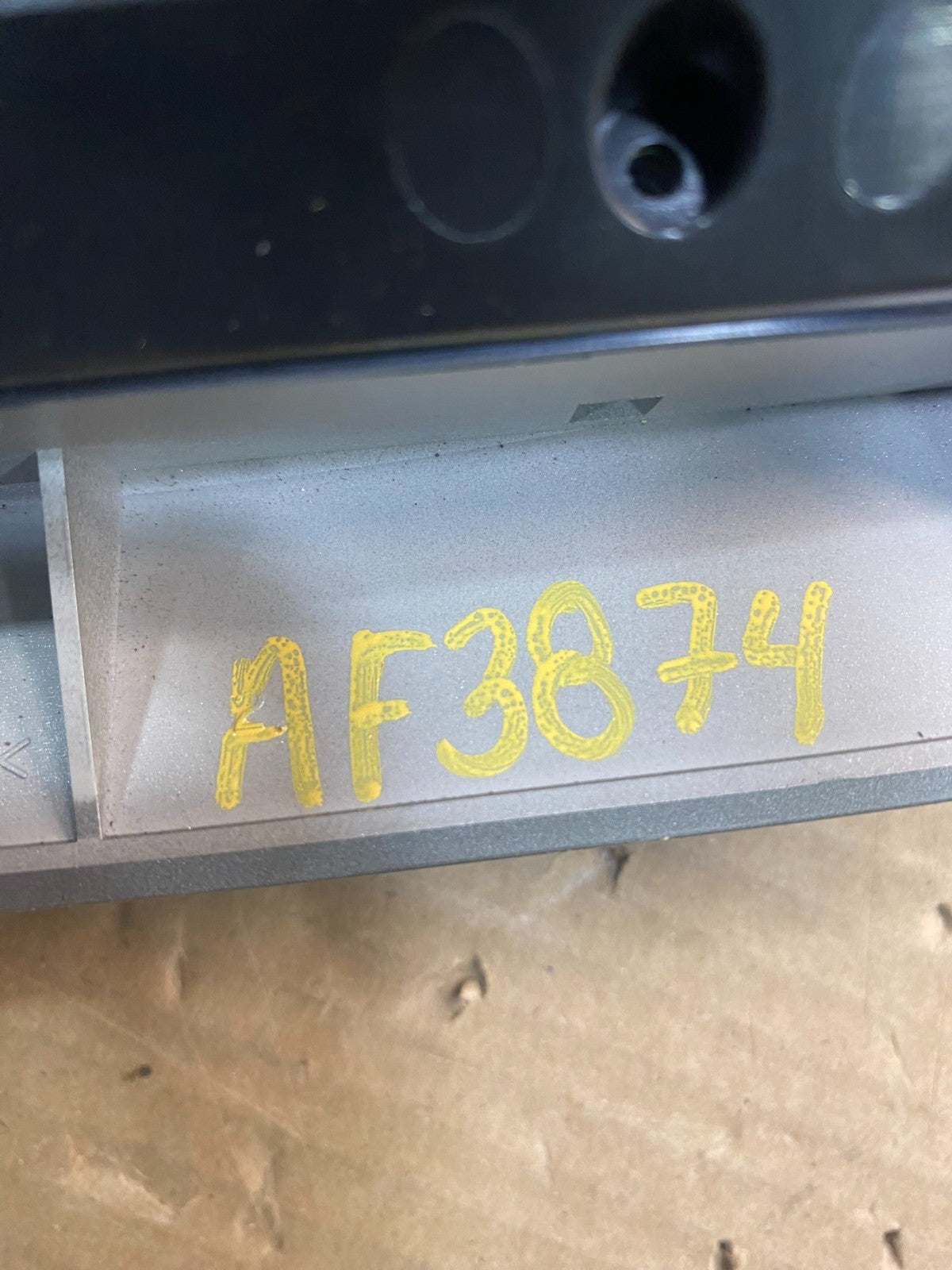 2007 2008 2009 Toyota Camry Radio CD Player Climate Control Bezel AF3874 DW7