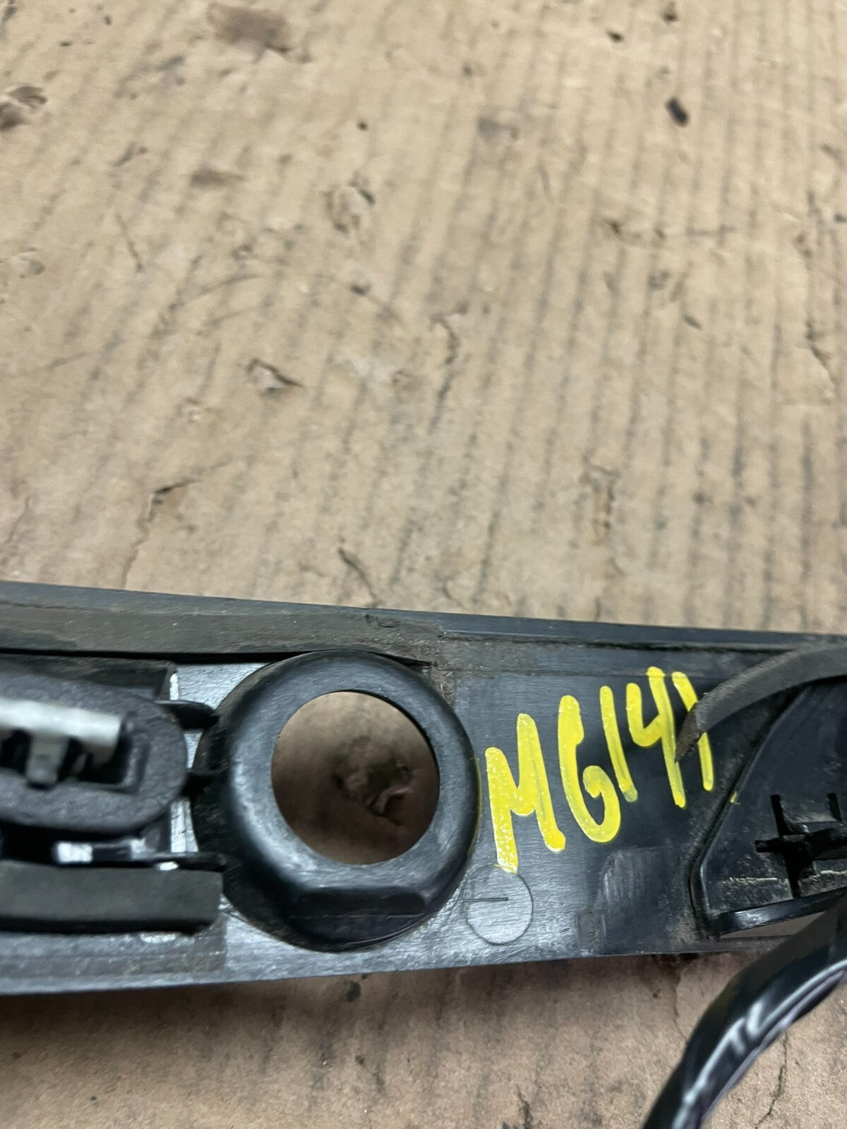 2016 to 2019 Ford Explorer Interceptor Rear Tailgate Molding With Camera M614111