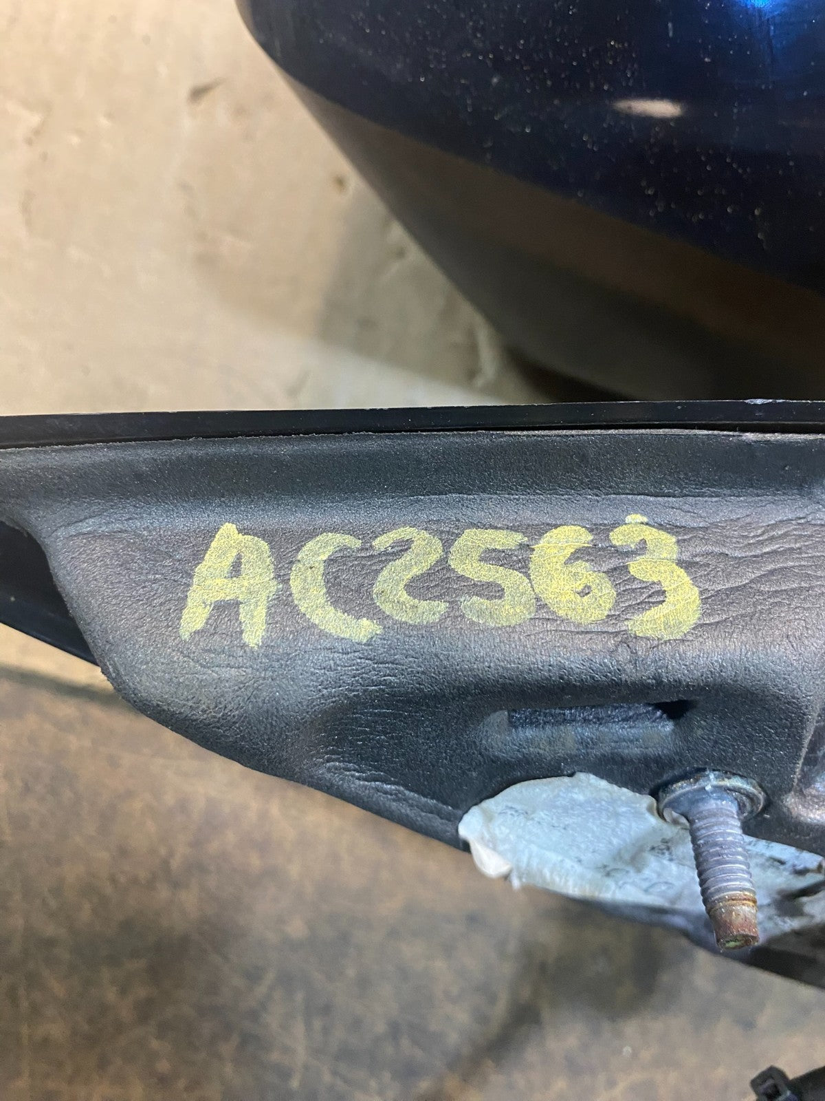2007 to 2008 GMC Acadia Right Passenger Blind Spot Mirror ac2563 DG11