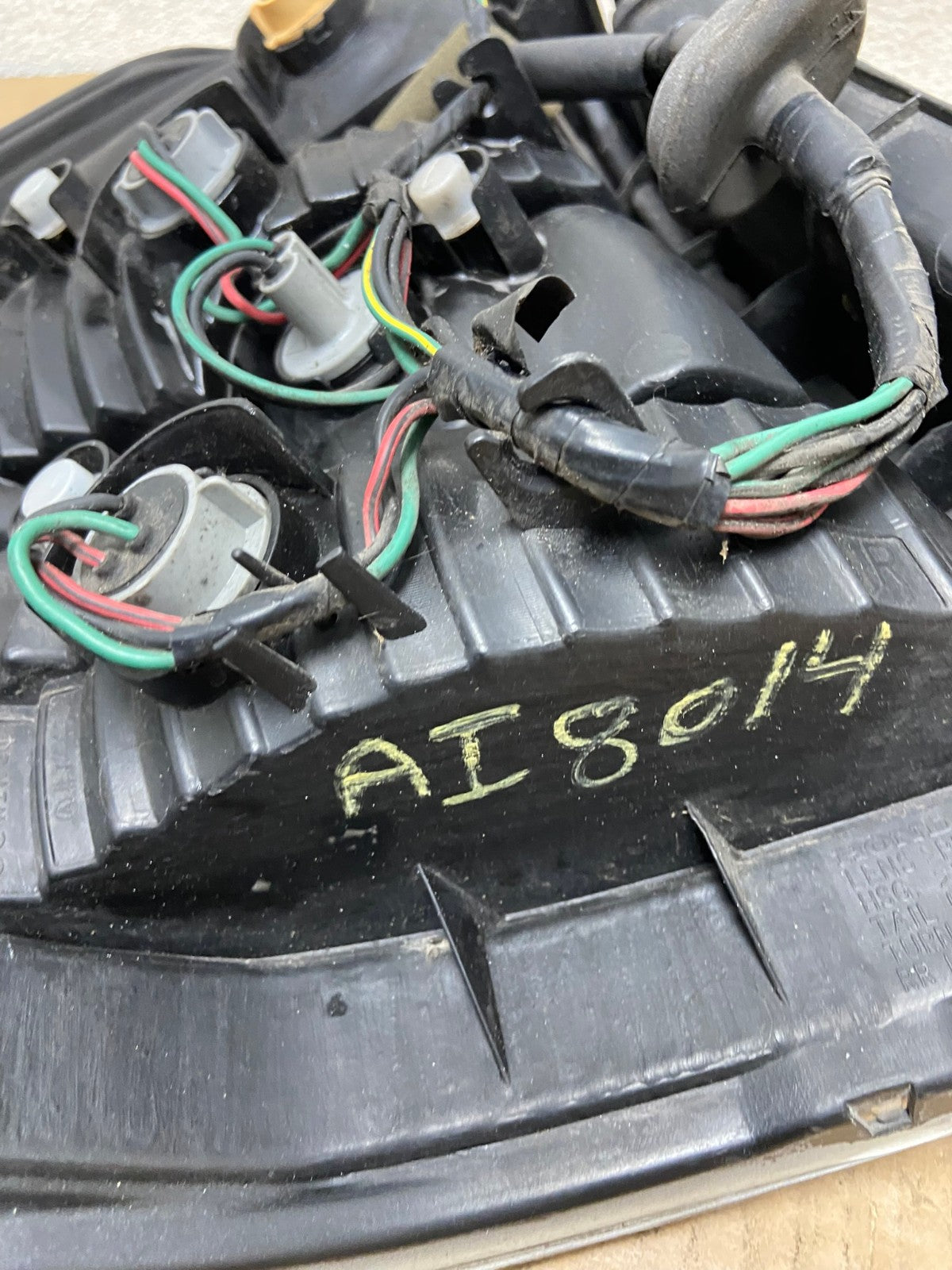 2004 2005 2006 Acura Mdx Right Passenger Side Rh Tail Light AI8014 LK7
