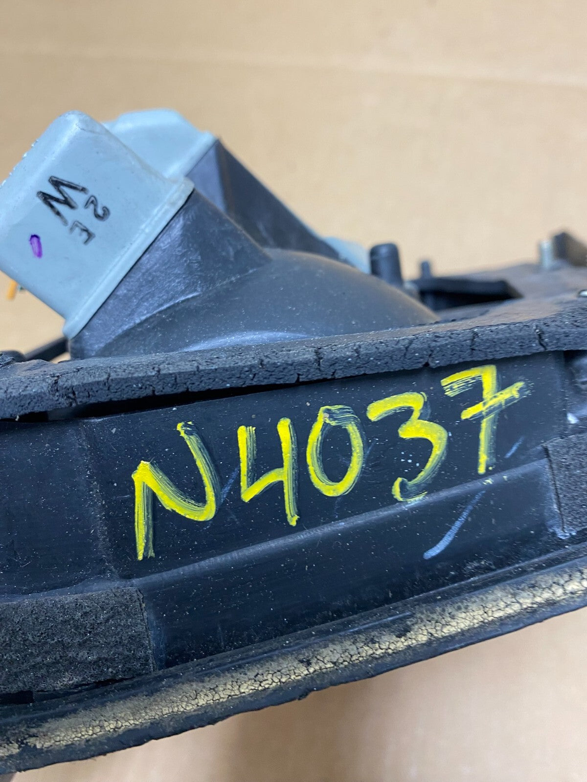 1995 to 1998 Mazda Millenia Left Driver LH Inner Tail Light Oem N4037 DW11