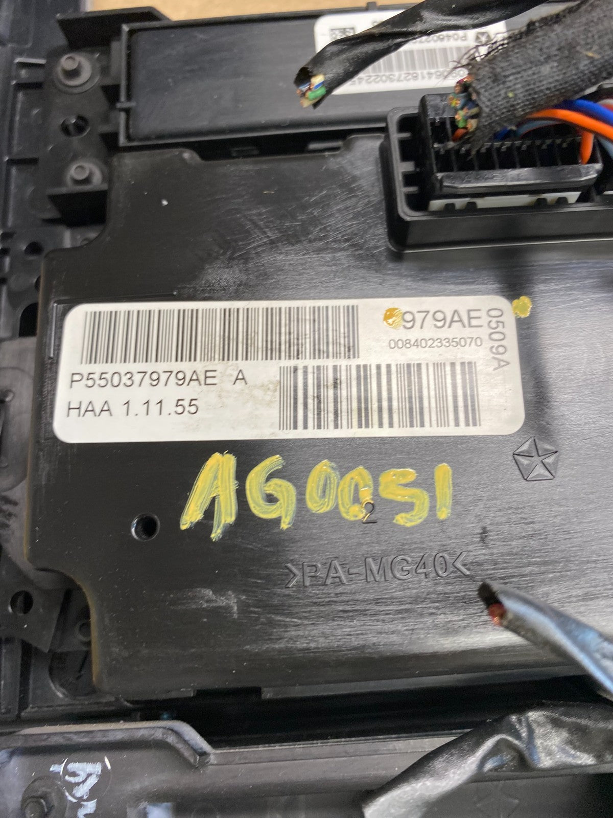 2008 2009 2010 Jeep Grand Cherokee A/C Climate Control Bezel AG0051 DG6