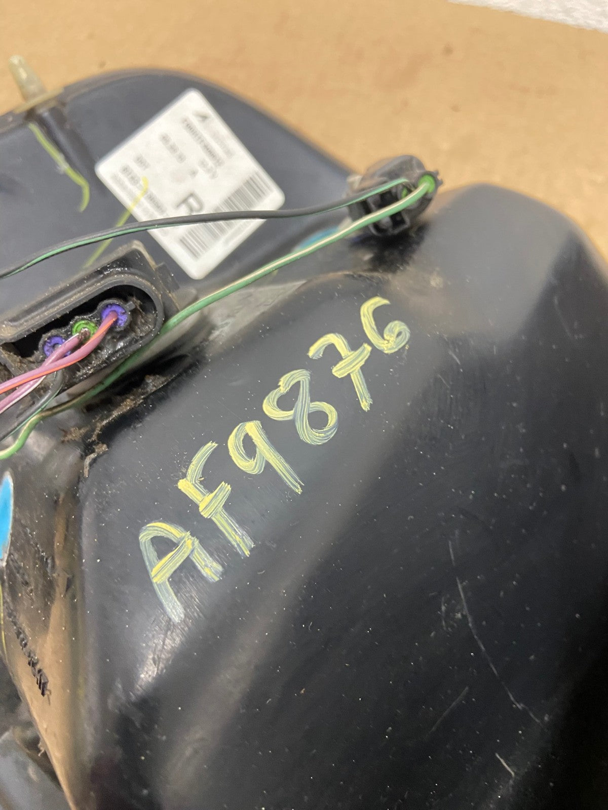 2007 to 2010 Ford Edge Tail light Right Passenger Rh Side AF9876 LK6