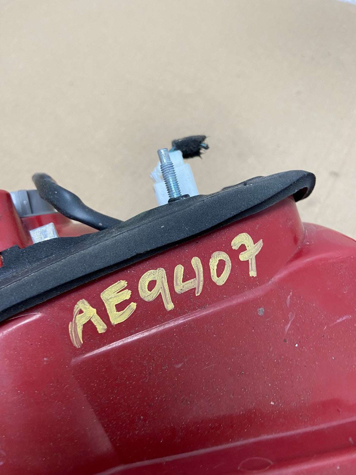 2007 2008 2009 Hyundai Santa Fe Right Passenger Tail Light Inner AE9407 LK6