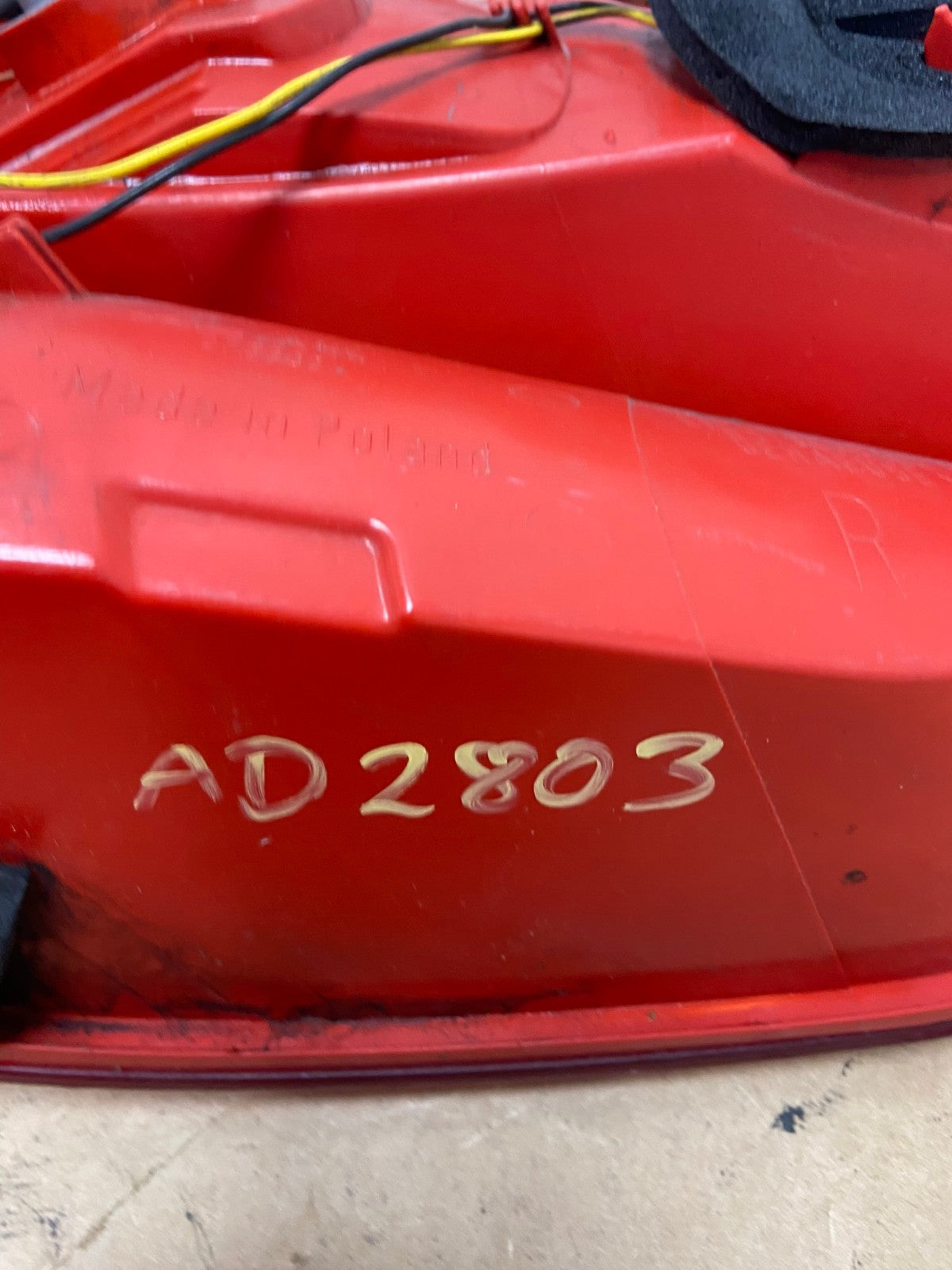 2007 2008 2009 Audi Q7 Right Passenger Rh Side Tail Light AD2803 LK6