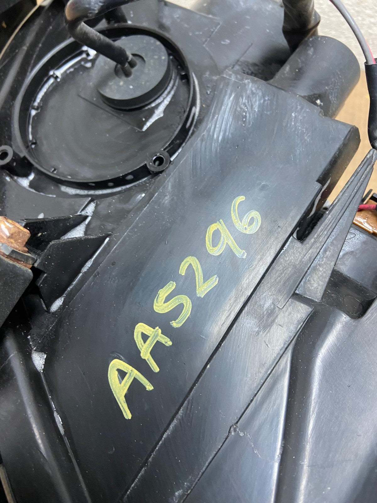 2008 to 2011 Subaru Impreza Left Driver LH Side Halogen Headlight Oem AA5296 DW10