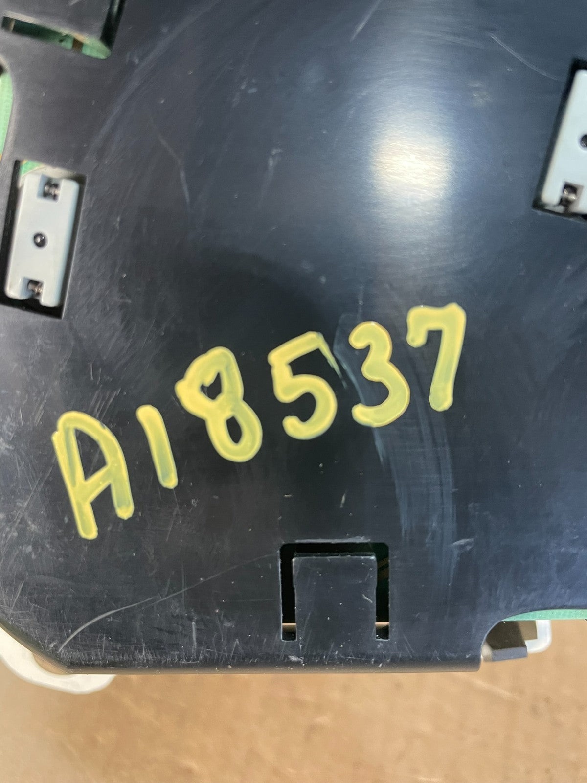 2002 GMC Yukon Speedometer Cluster Gauge ai8537 DG9