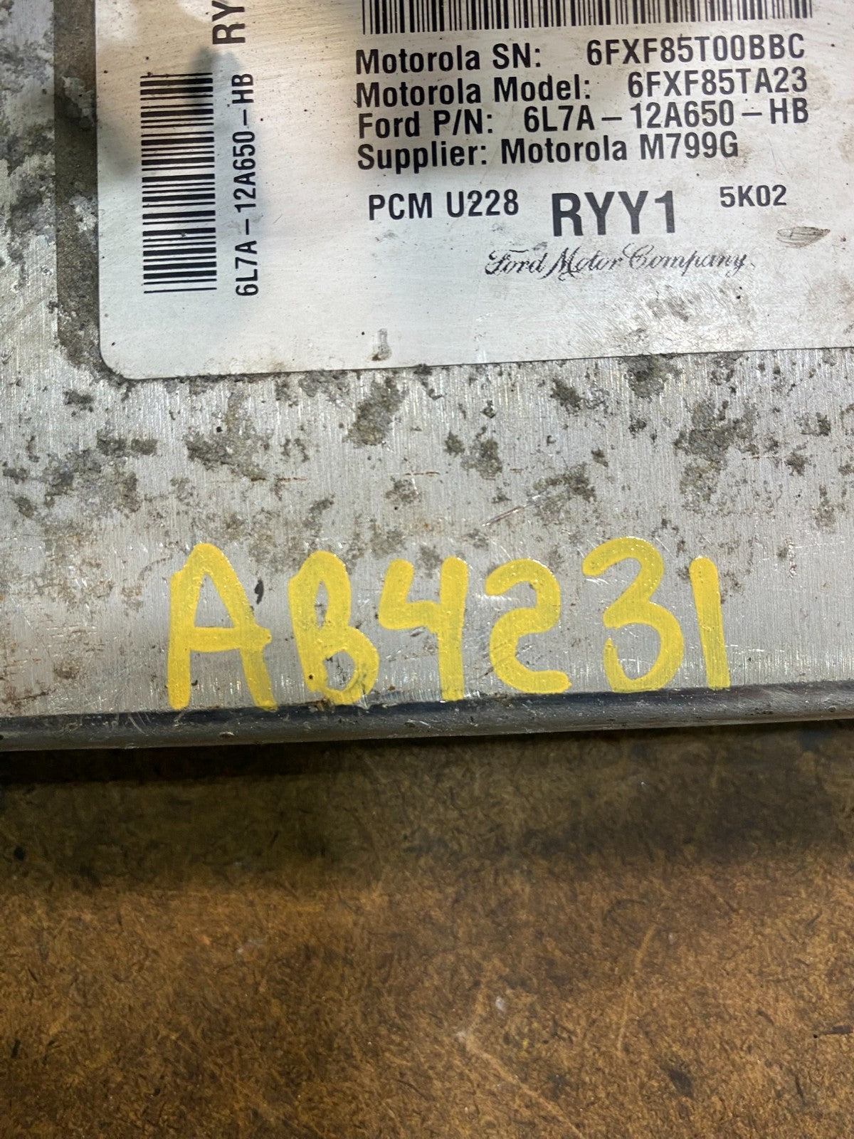 2006 Lincoln Navigator 5.4L Engine Control Unit ECU OEM AB4231 DG3
