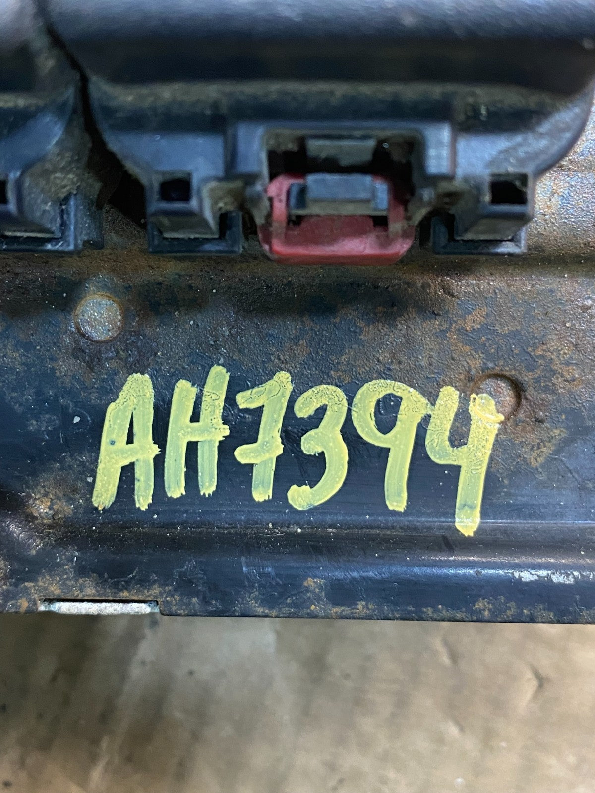2005 Chrysler Caravan 3.3L Engine Control Unit ECU P04748635AF ah7394 DG3