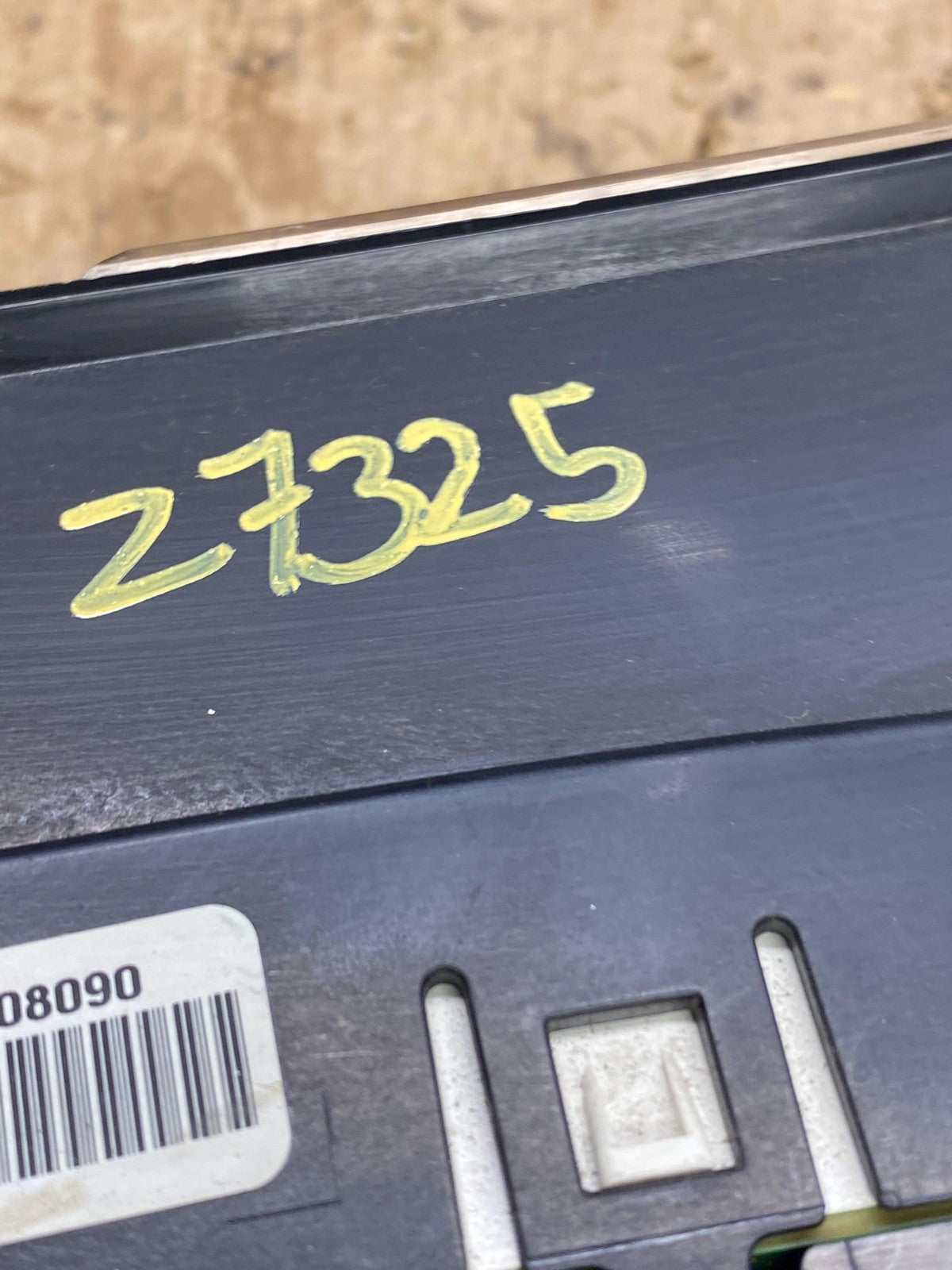 2011-2012 Dodge Charger Speedometer Instrument Cluster Gauges Z7325 DG8