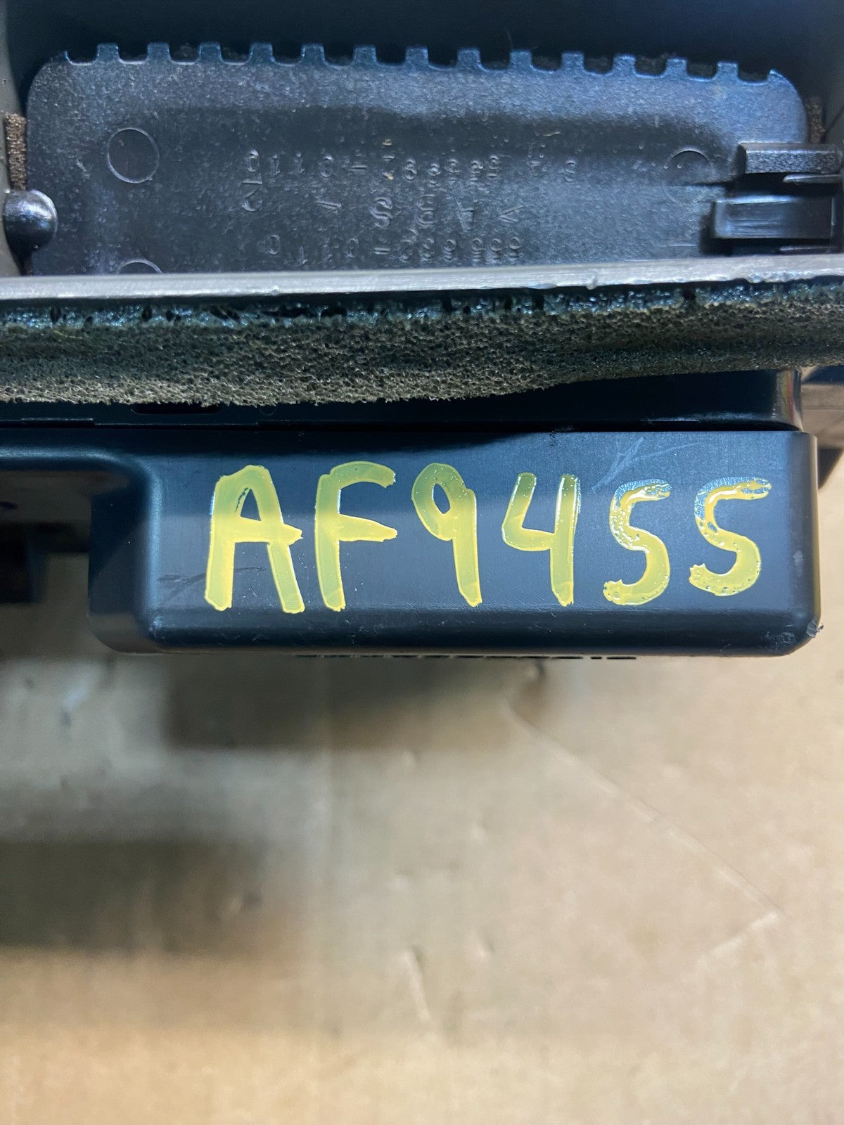 2001 -2003 Lexus LS430 Navigation Screen Info Radio Climate AF9455 DG7