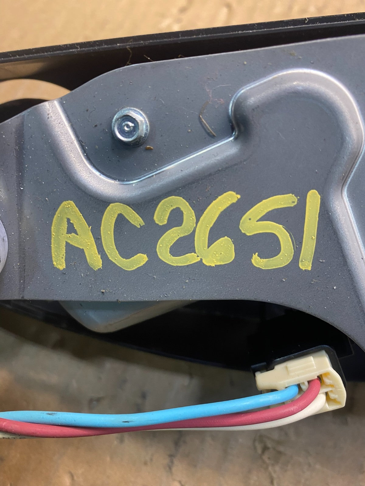 2011-2013 Jeep Grand Cherokee Tailgate Back Door Rear Wiper Motor Wiper AC2651 D4