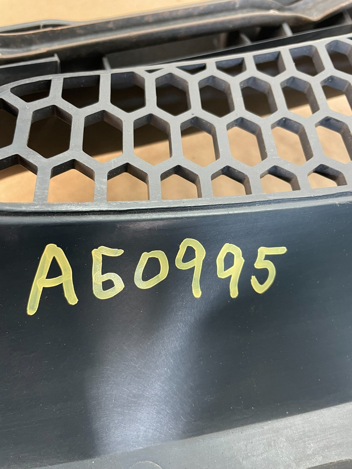 2004 to 2008 Ford F150 F-150 Front Upper Grill Grille AG0995 DG5