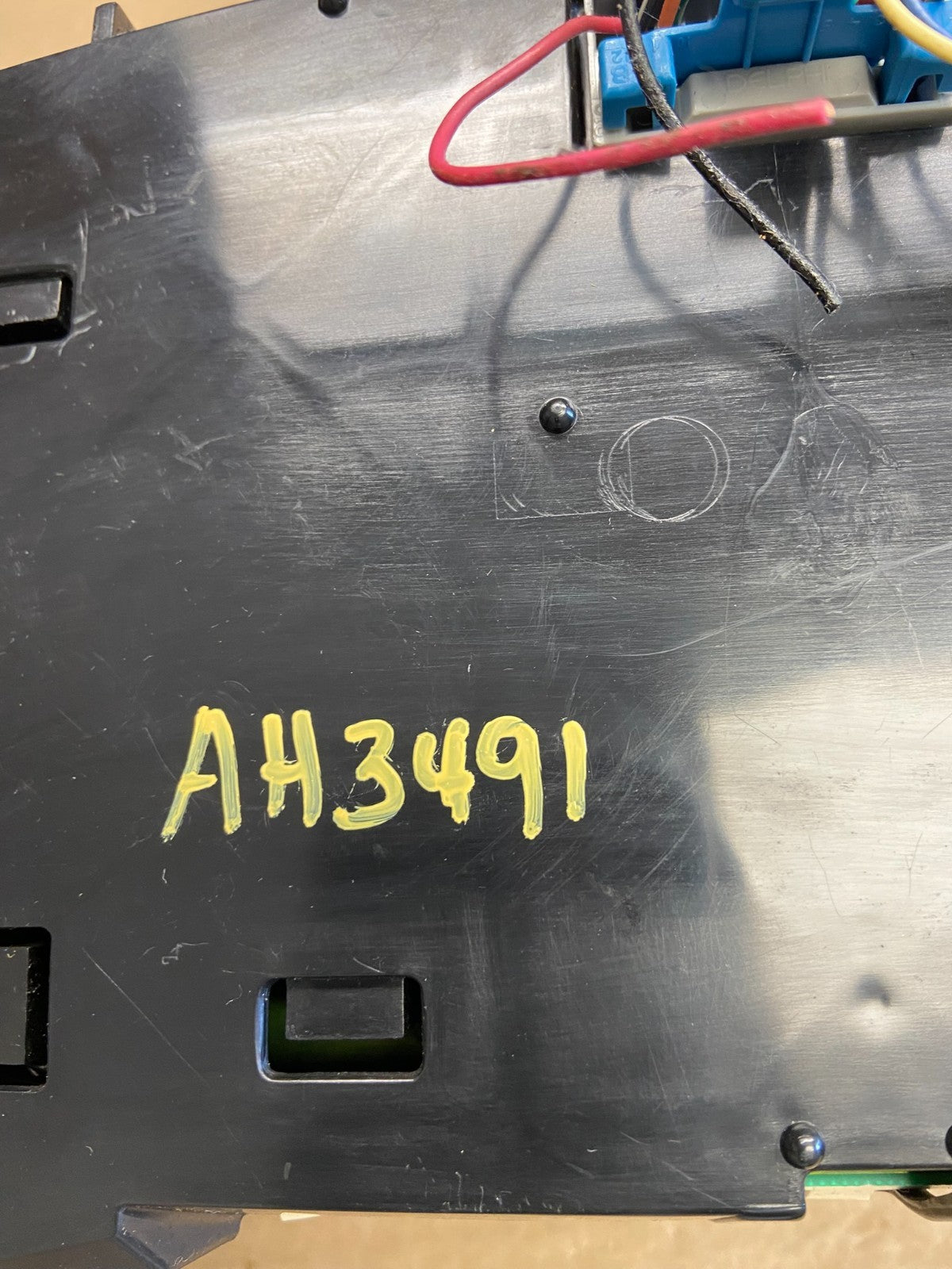 2003 to 2006 Chevrolet Silverado Speedometer Instrument Cluster AH3491 DG7