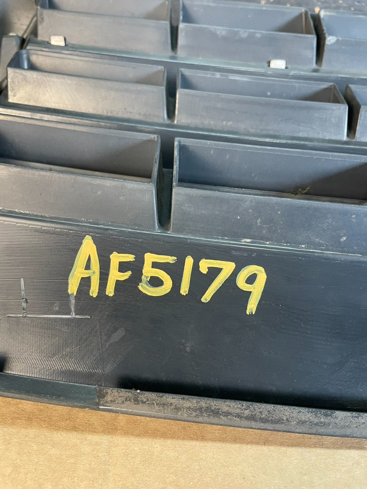 2006 to 2008 Honda Pilot Front Upper Grill Grille AF5179 DG6