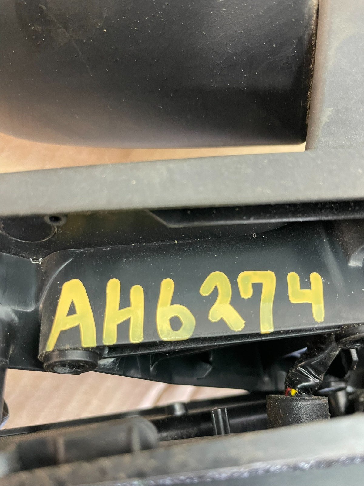 2013 - 2018 Toyota Avalon Right Passenger RH View Door Turn Sgn Mirror AH6274 DW11