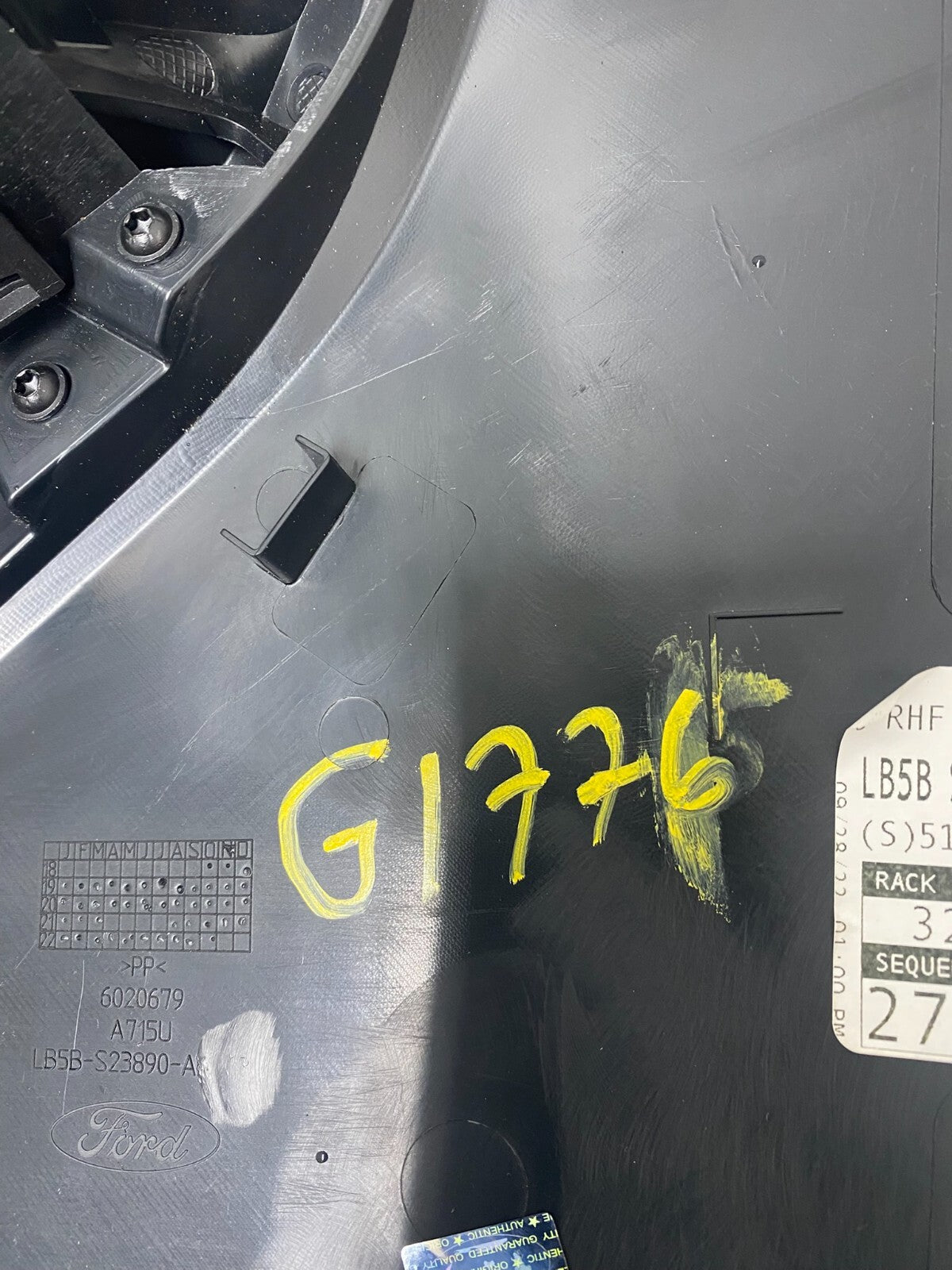 2020 to 2023 Ford Explorer Interceptor Front Right Side Door Panel OEM G177610