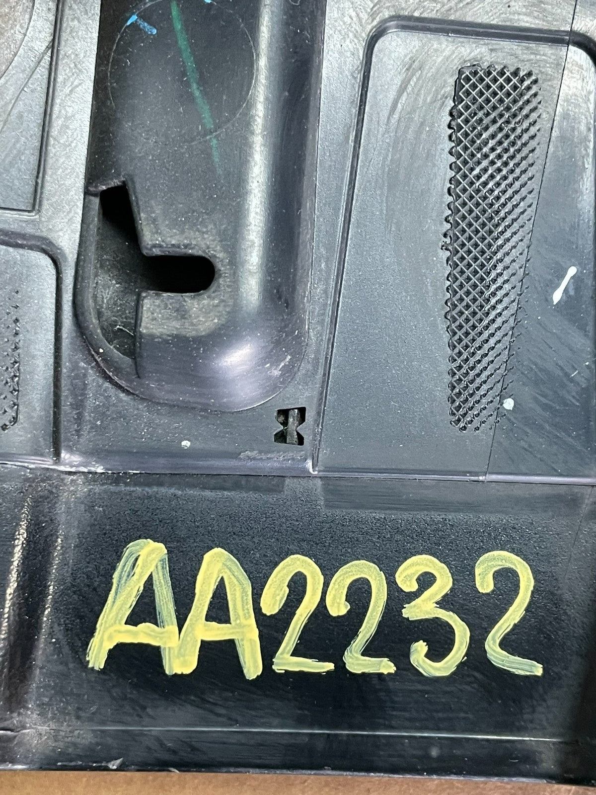 2013-2020 Nissan Pathfinder Rear Spoiler Wing Oem AA2232 DG14