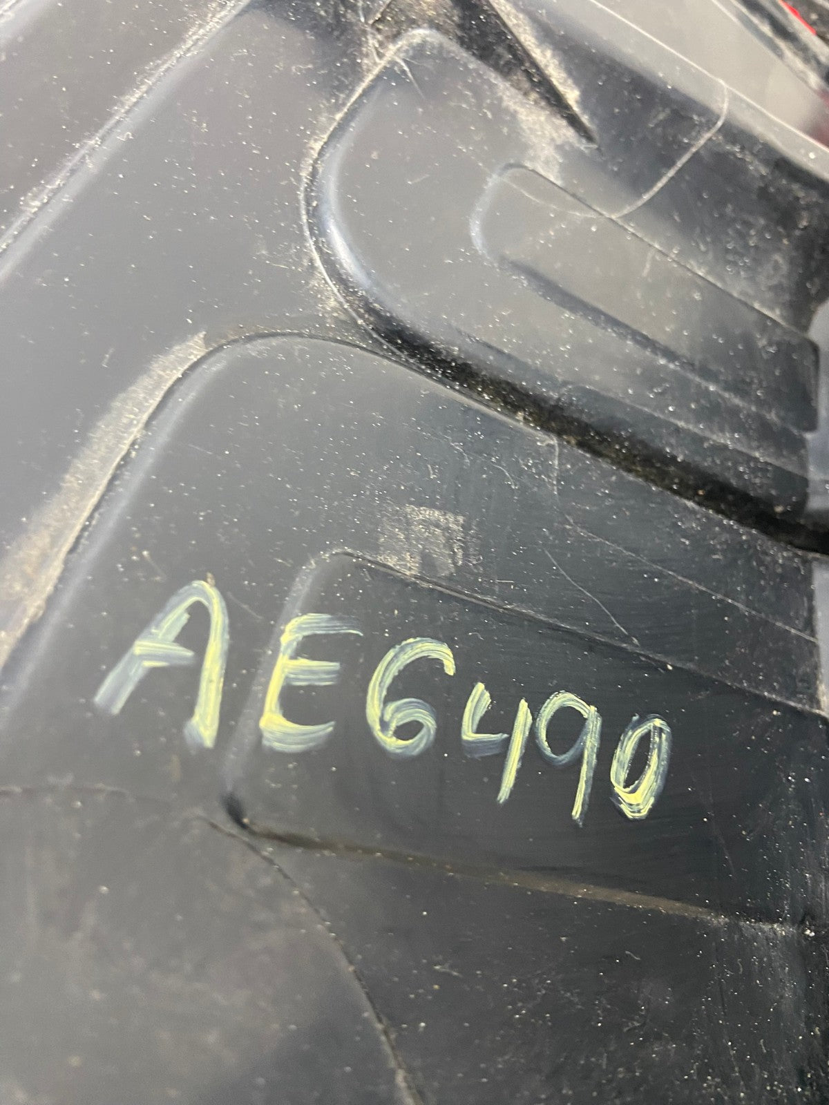 2007 - 2012 Ford Expedition Right Passenger Rh Side Tail light AE6490 LK8