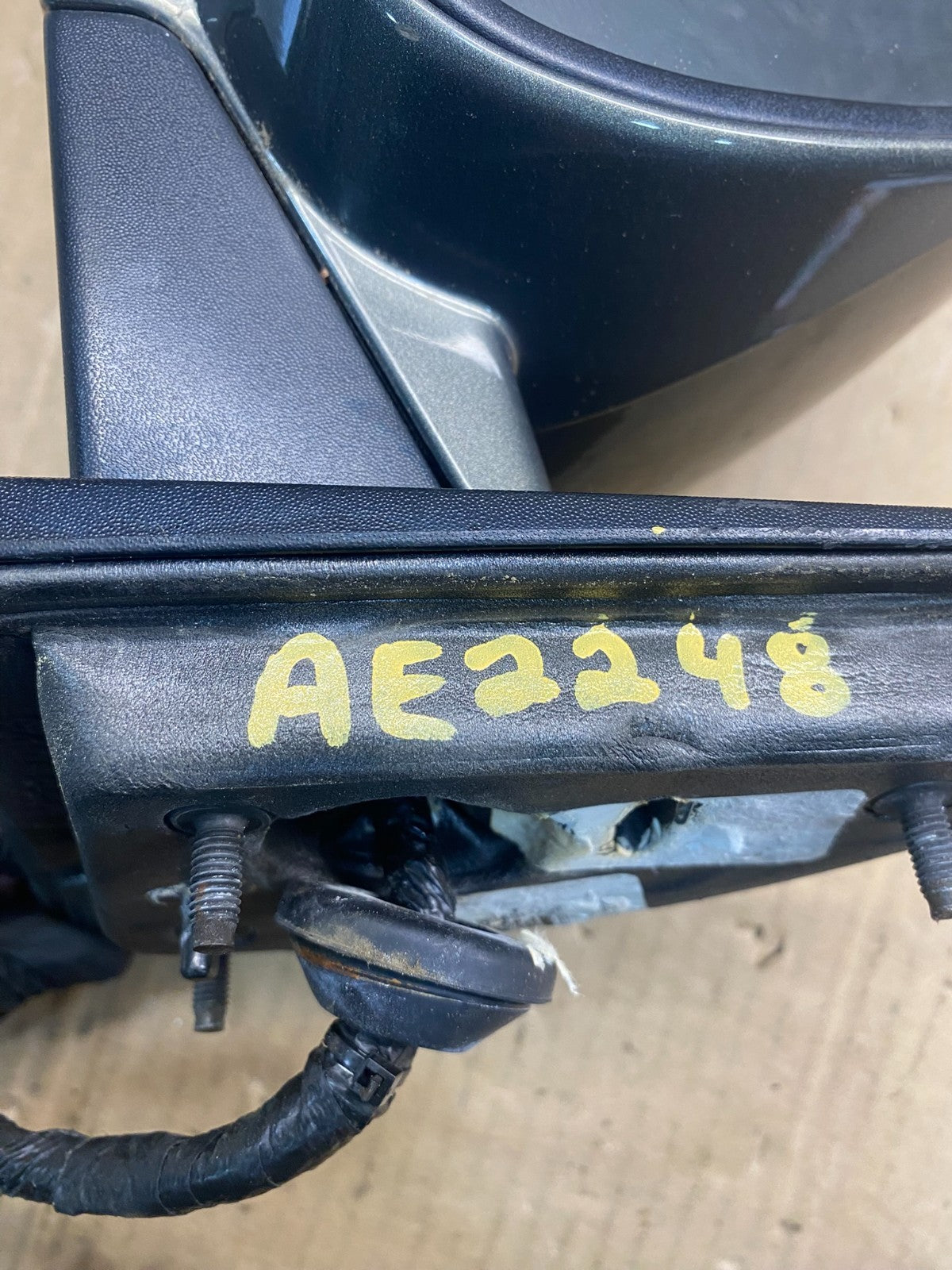 2008-2012 Buick Enclave Left Driver Heat Door Turn Sgn Mirror Heated AE224811