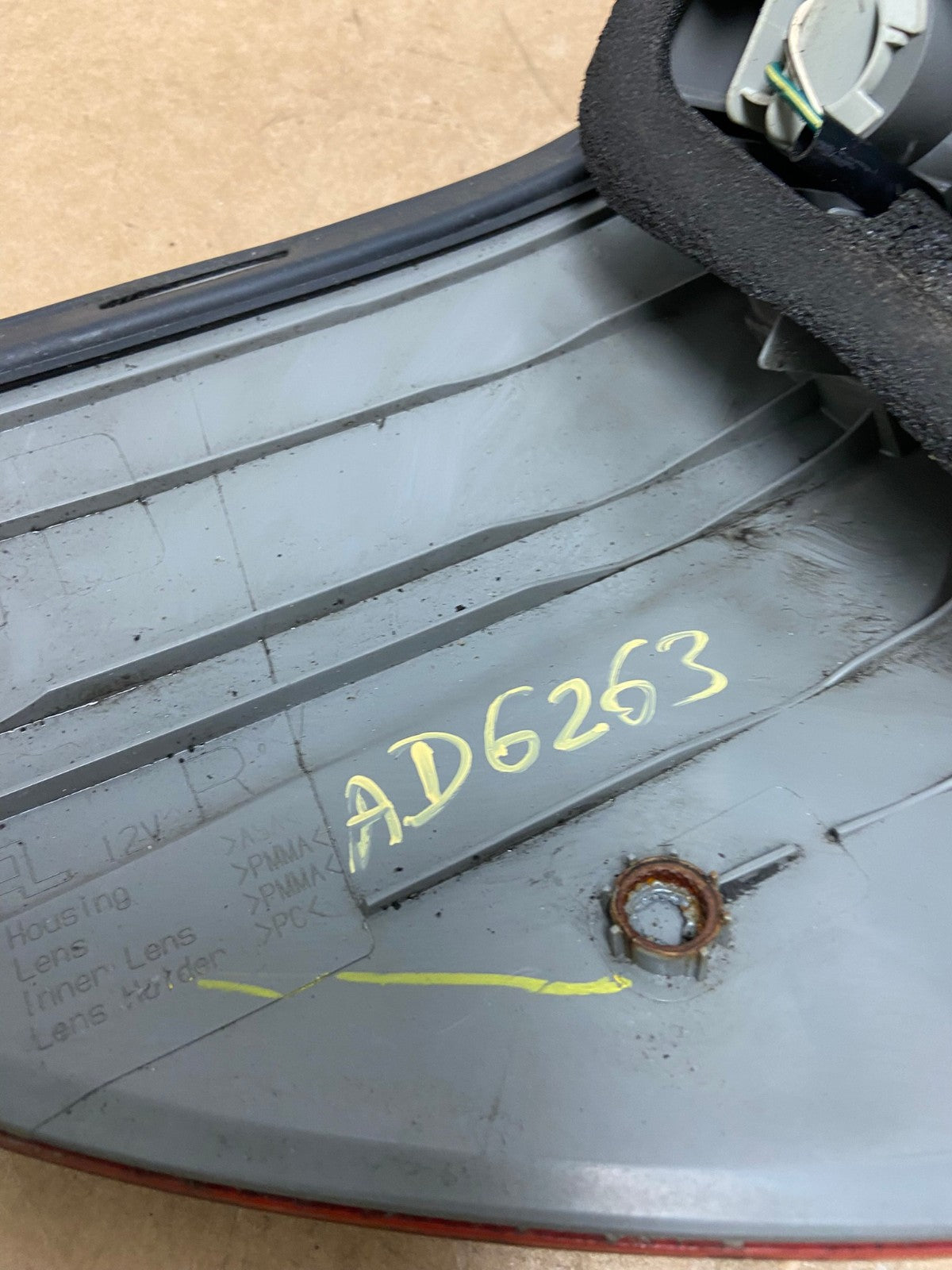 2006 - 2010 Toyota Sienna Right Passenger Side Tail Light AD6263 LK5