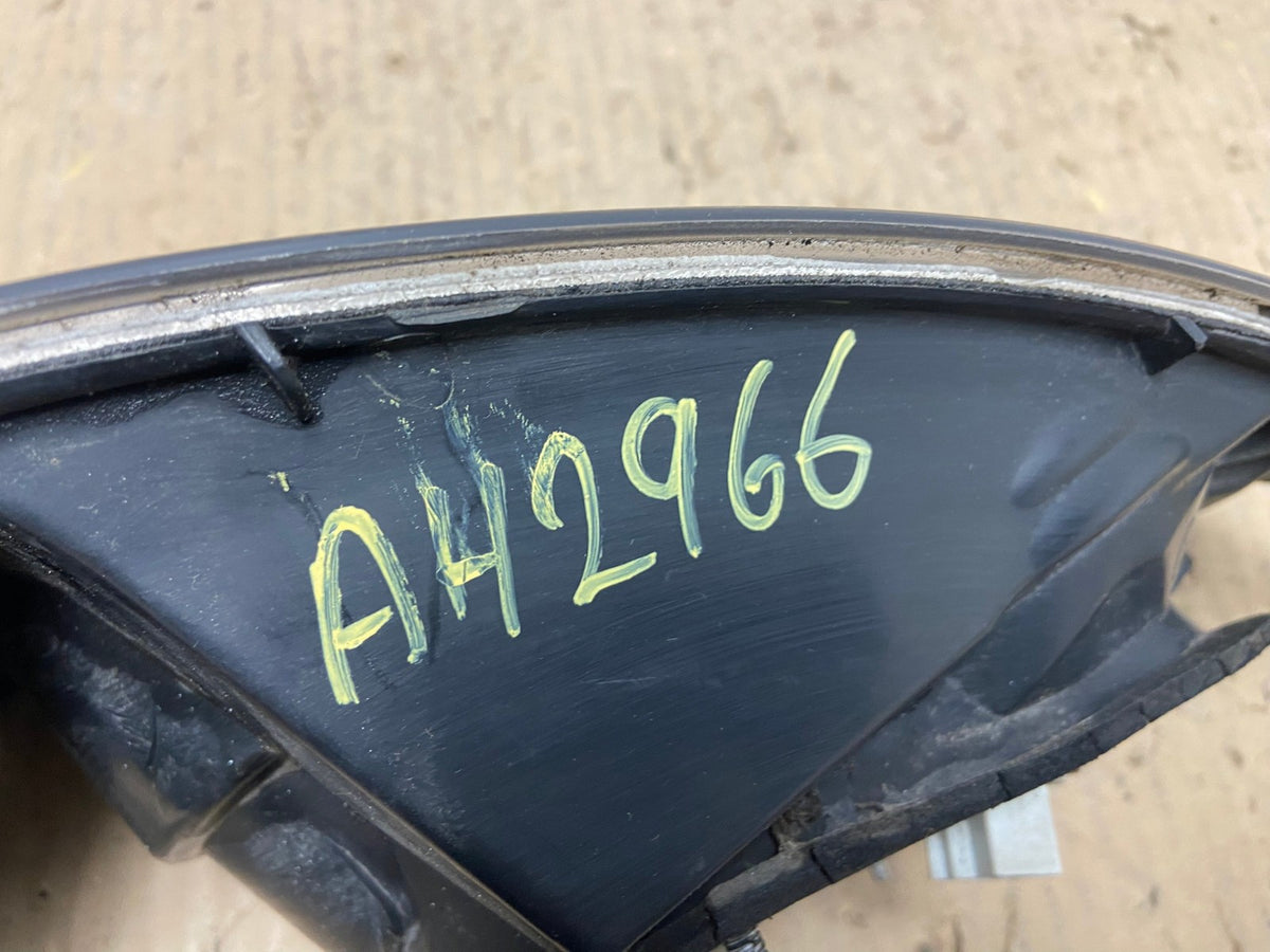 2004 2006 Mazda 3 Left Driver LH Side Tail Light AH2966 LK7