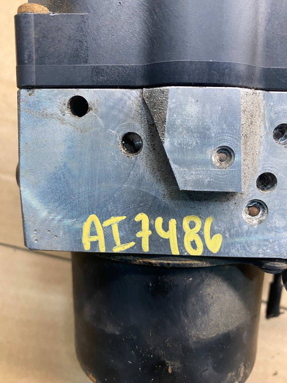 2007 - 2008 Toyota Solara ABS Brake Pump Anti Lock Module AI7486 DG7